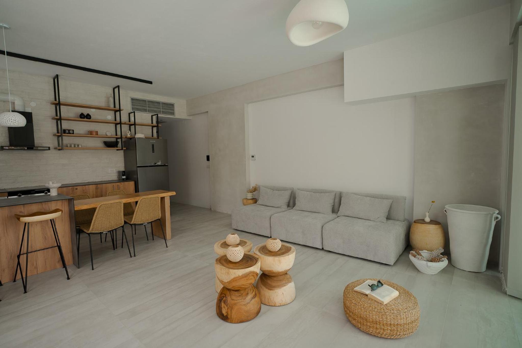 Athos Guesthouse