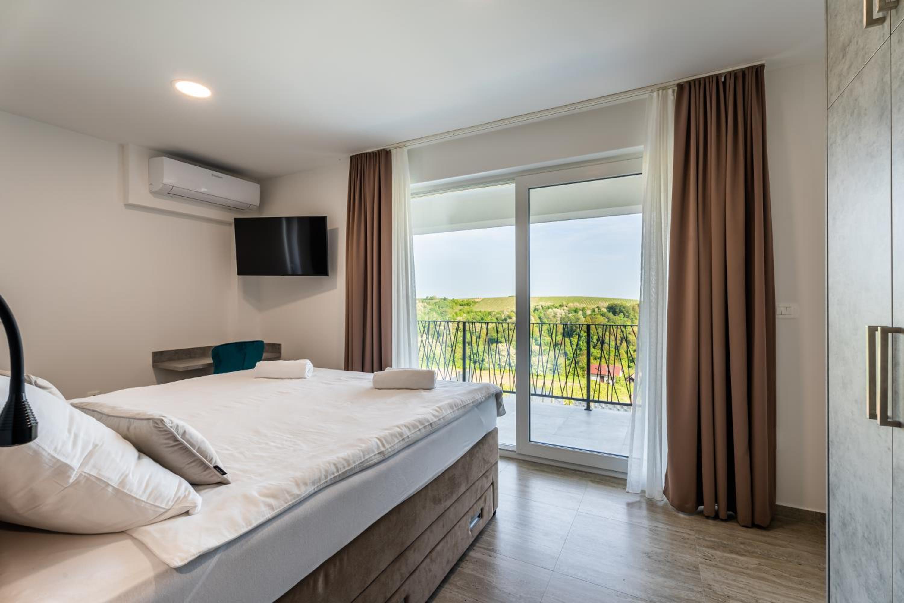 Villa Kopjar view 4