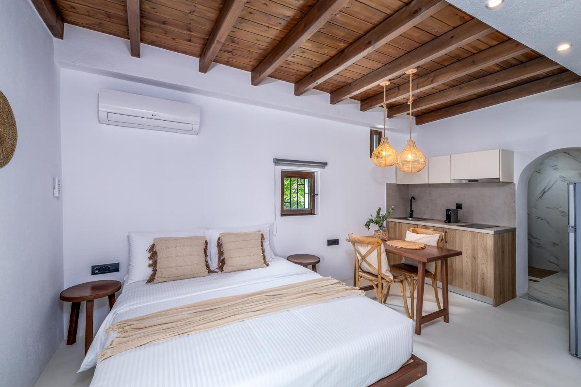 Elia Suites - Old Town view 5