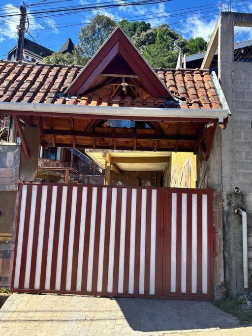 Suíte Rustica Aconchego - Com Banheira de Hidromassagem