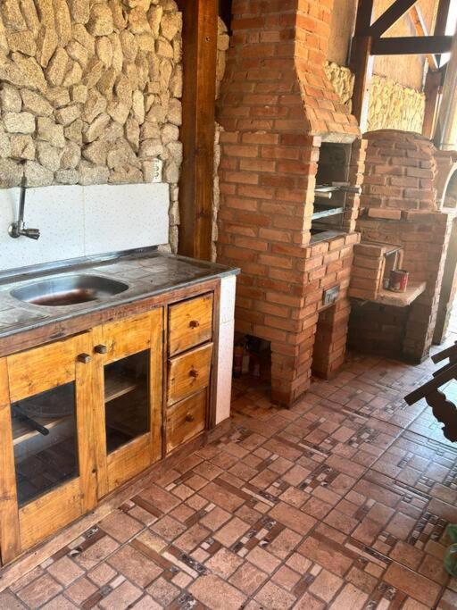 Suíte Rustica Aconchego - Com Banheira de Hidromassagem