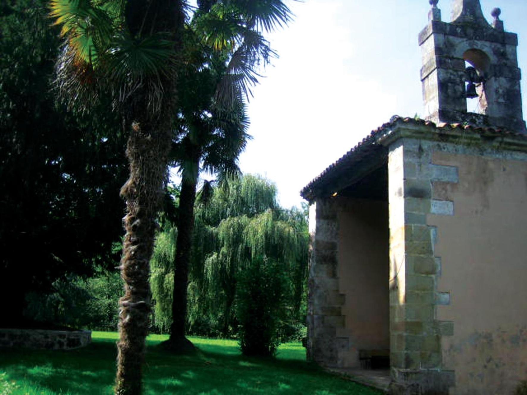 Palacio de Hualle photo 4