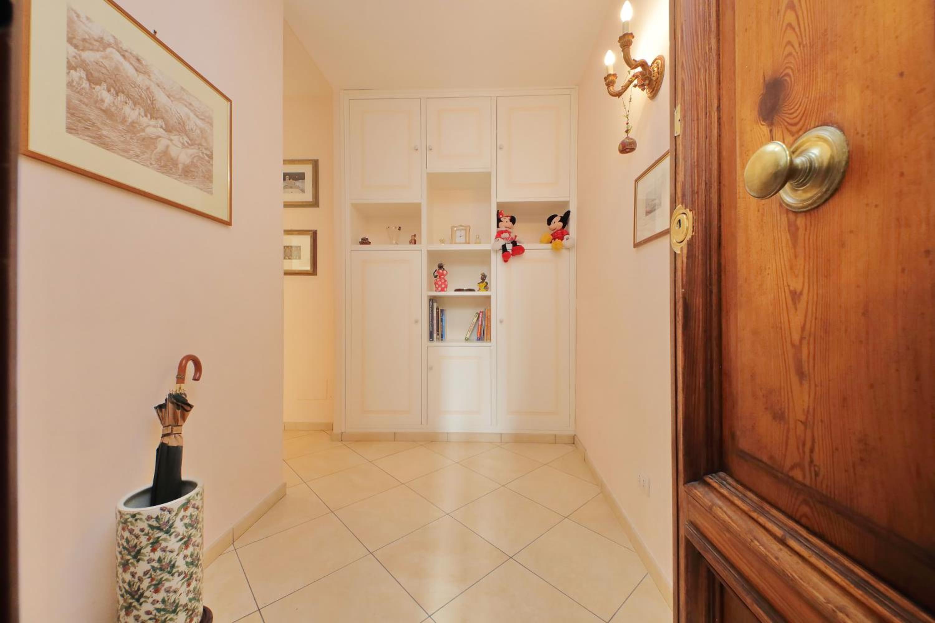 At the Vatican Ottaviano 2 bedrooms 2 baths