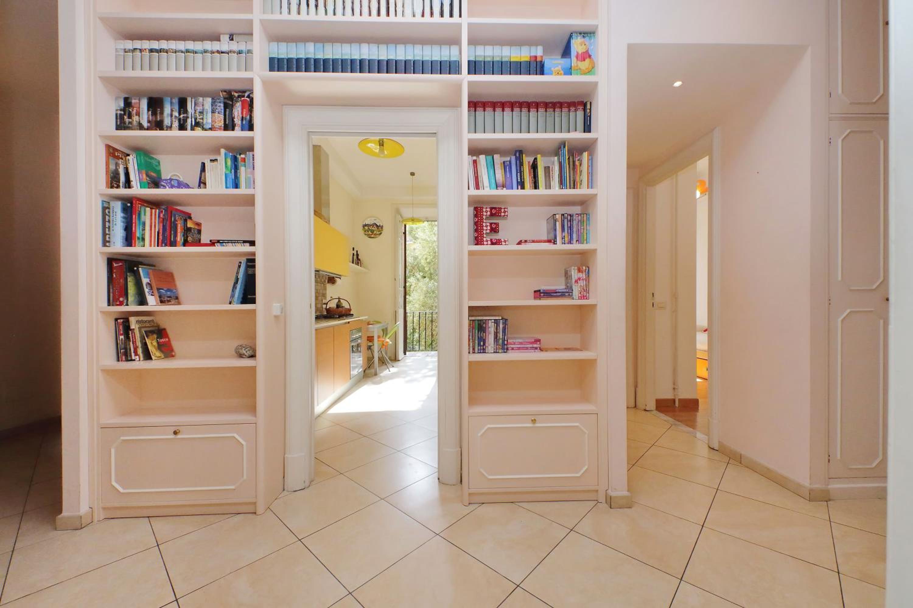 At the Vatican Ottaviano 2 bedrooms 2 baths
