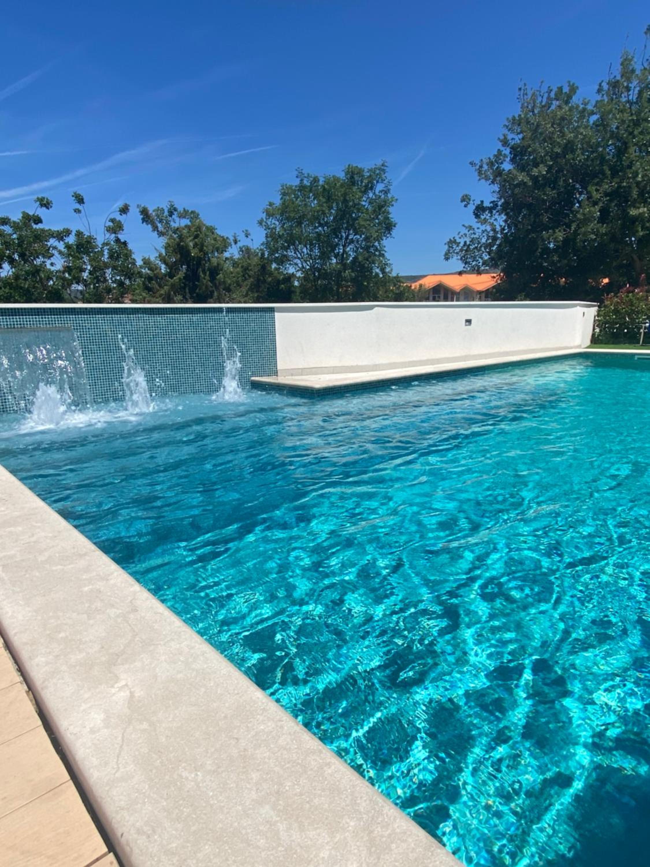 Villa Mint