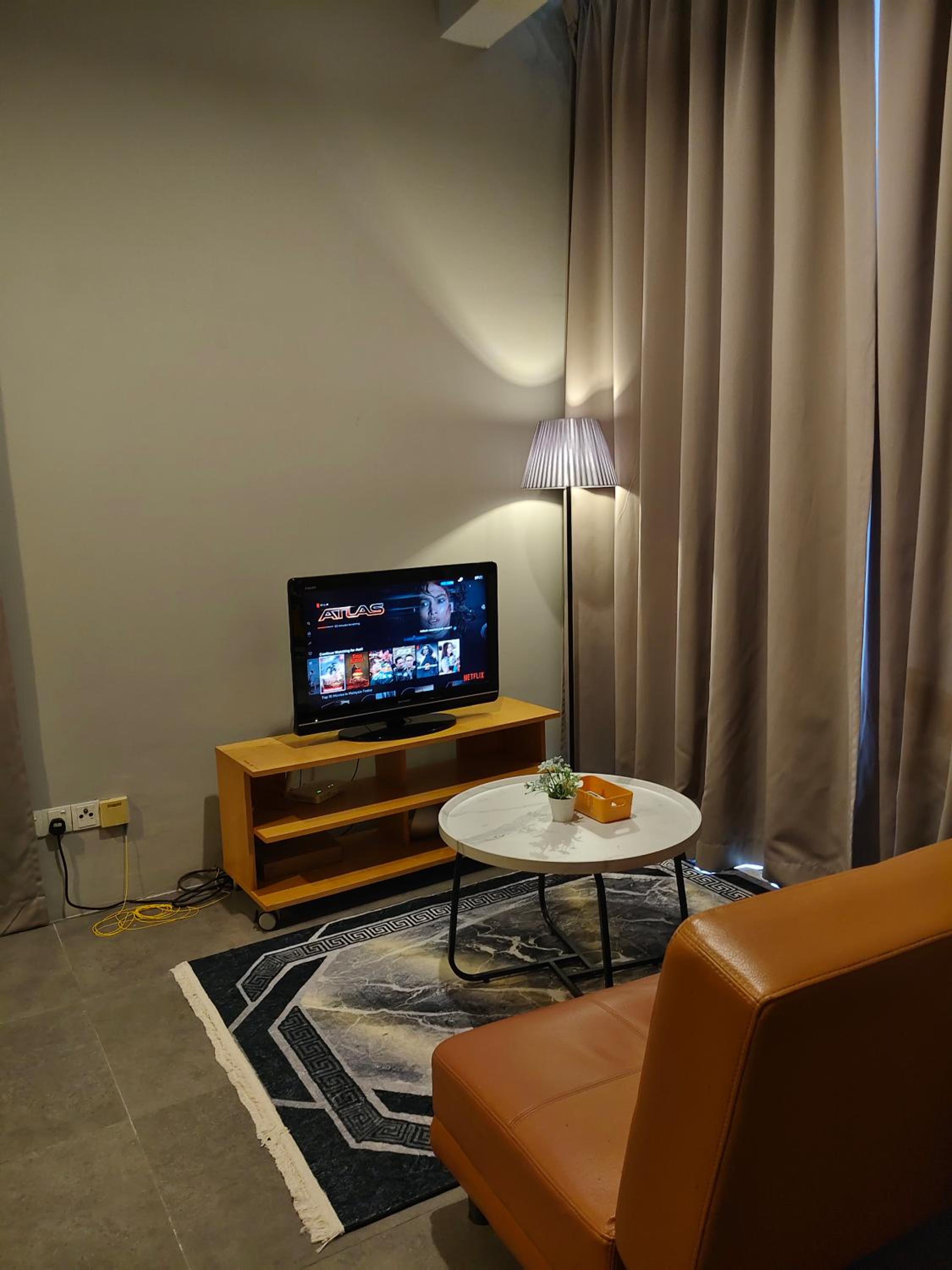 Jaya HauZ Empire Damansara Free Wifi Netflix photo 3