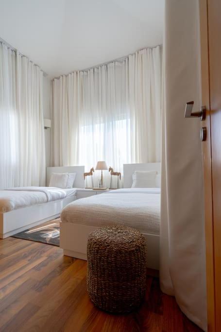 Stylish & Picturesque Oasis Anthorina 2