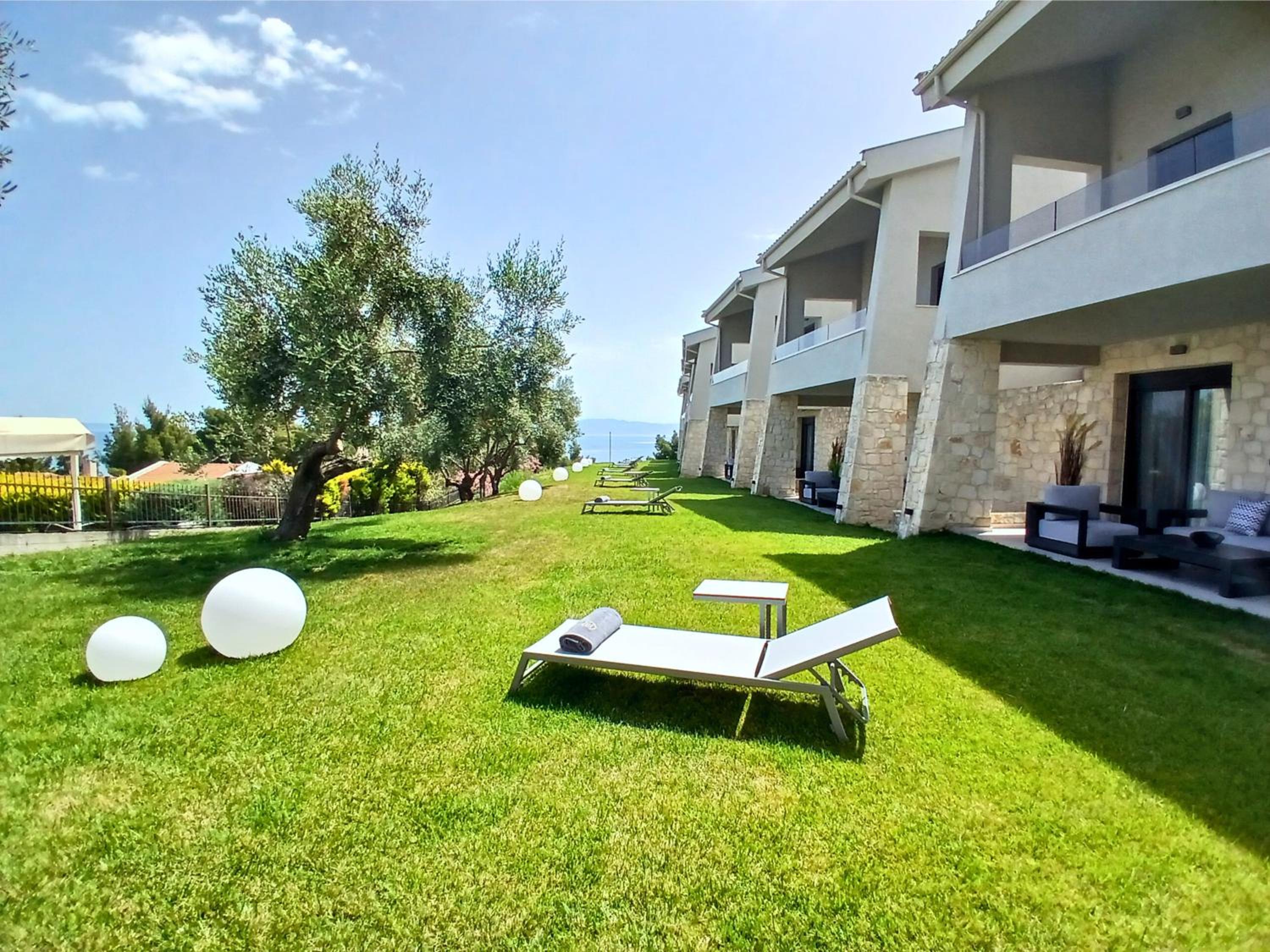 Helios Blue Villas Kriopigi Kassandra view 4
