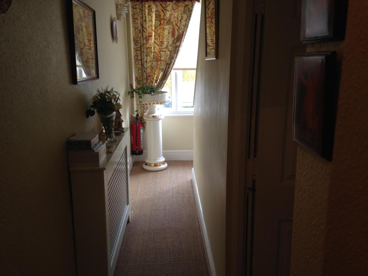 Twelfth Night Guesthouse