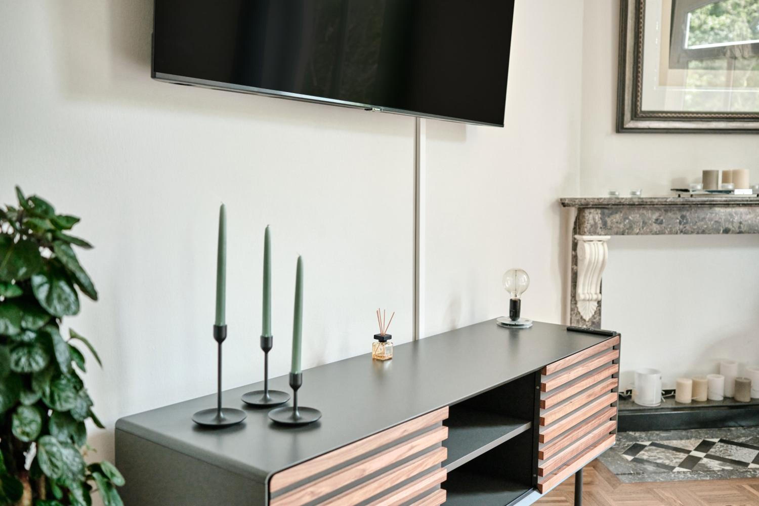 Exklusives Altbauapartment - zentral und ruhig