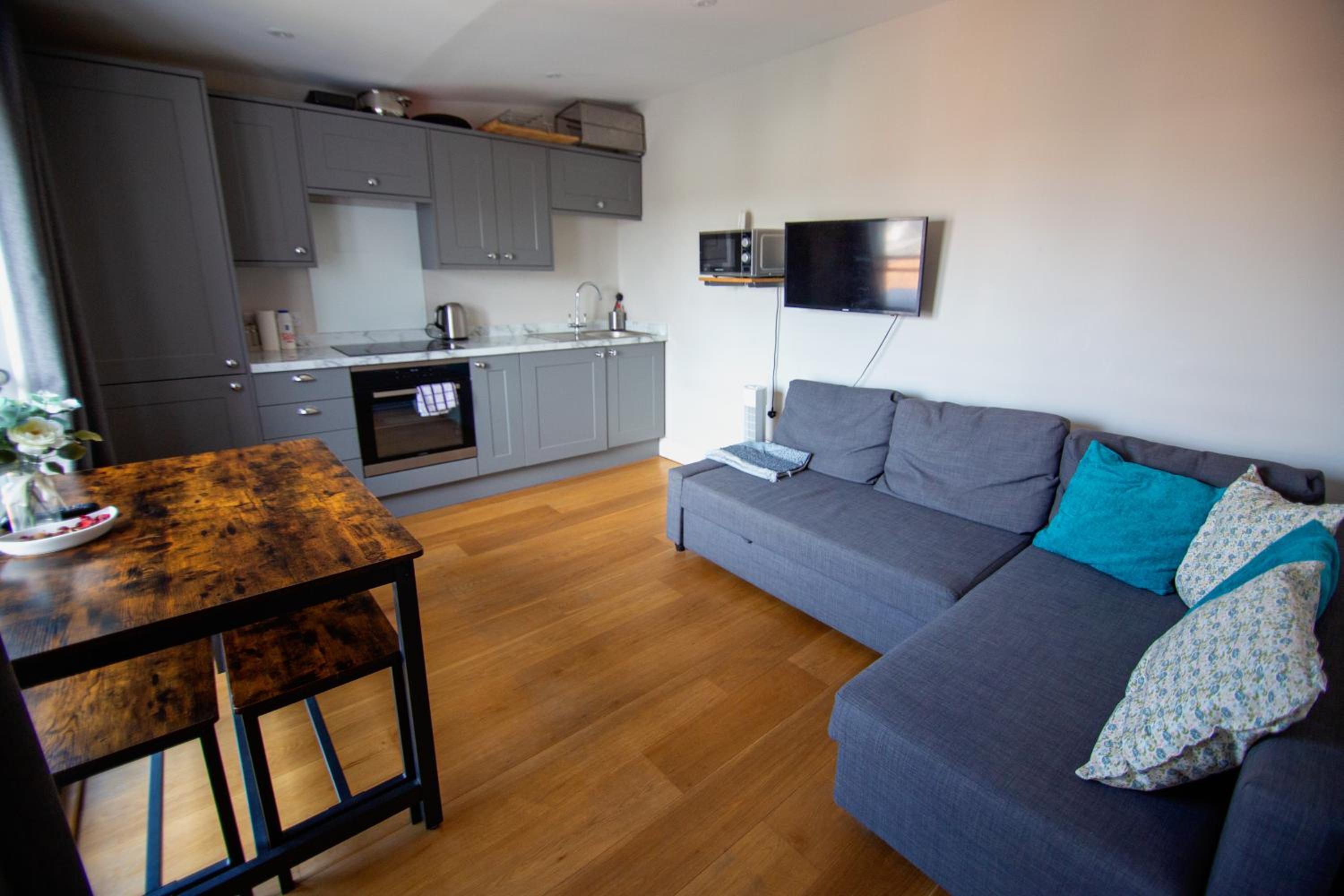 City View Apartment view 4