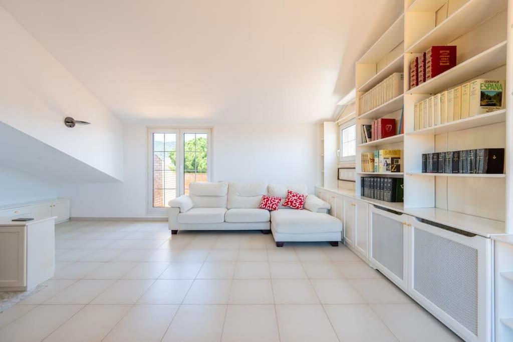 Casa Nina junto Barcelona Centro y playa