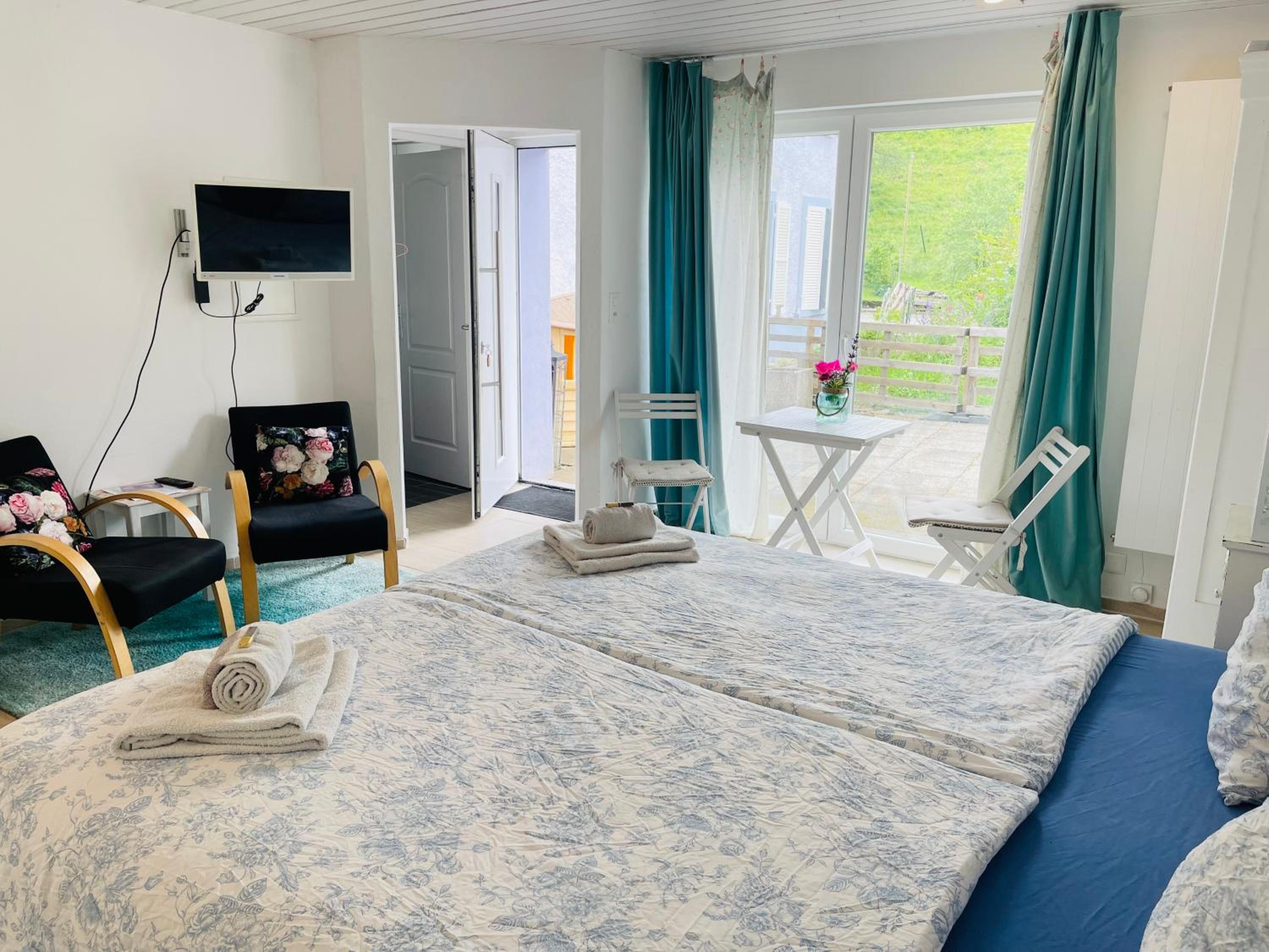 Bed and Breakfast 57