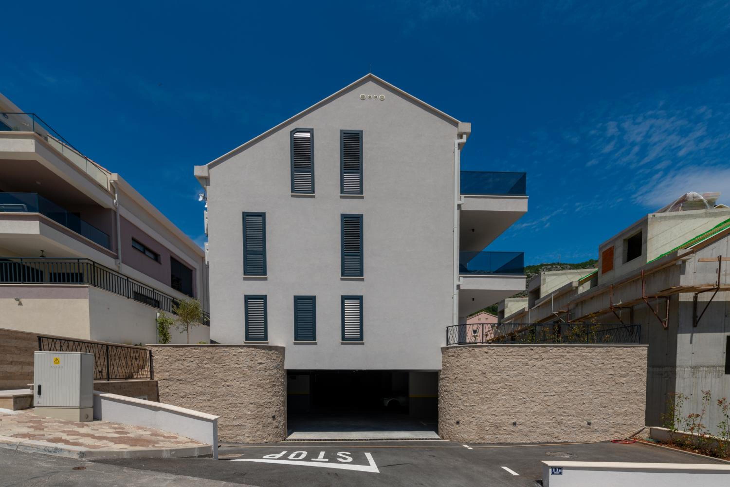 Azzurea Residence