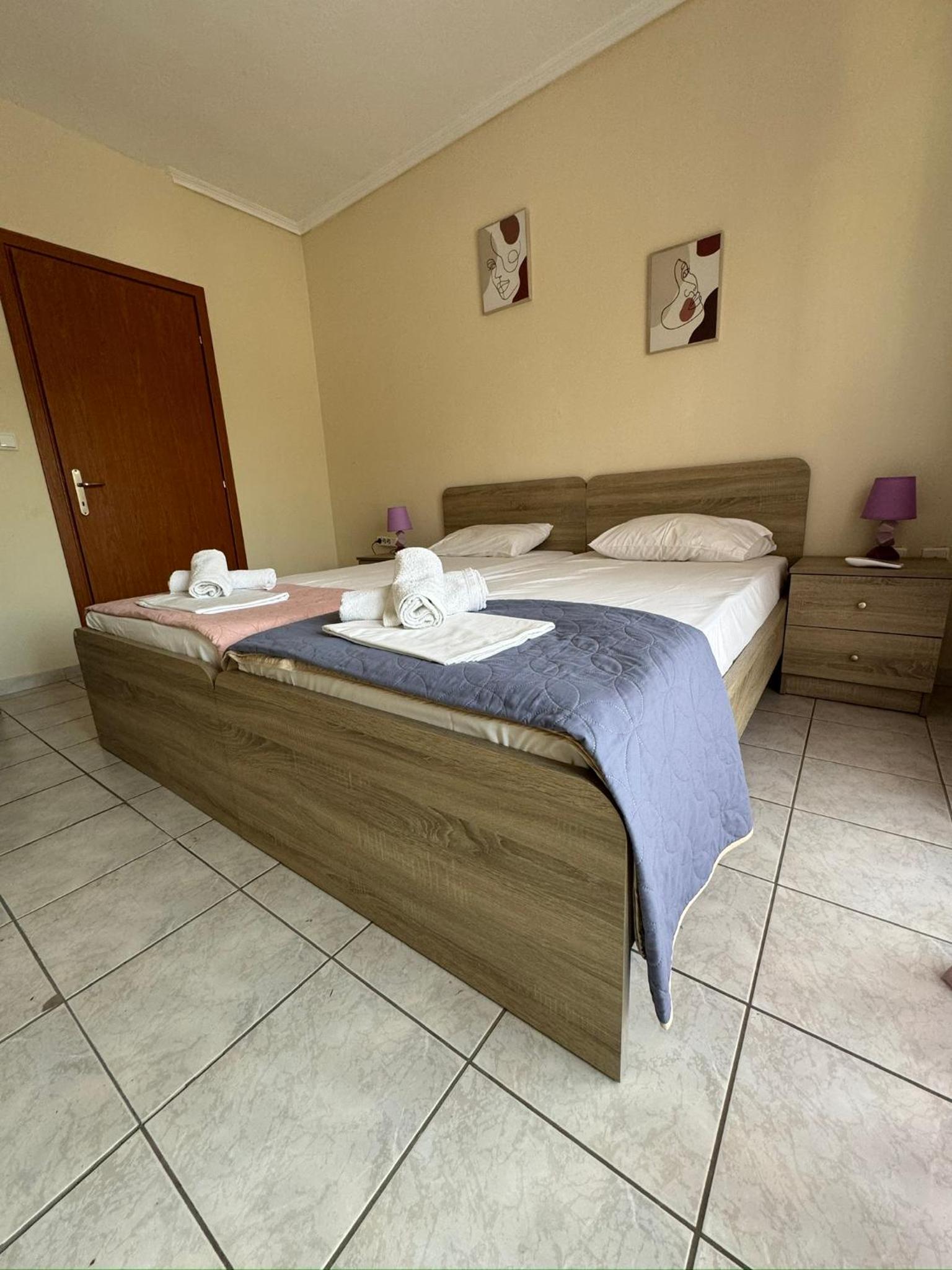 INFINITY Center Apartment photo 4