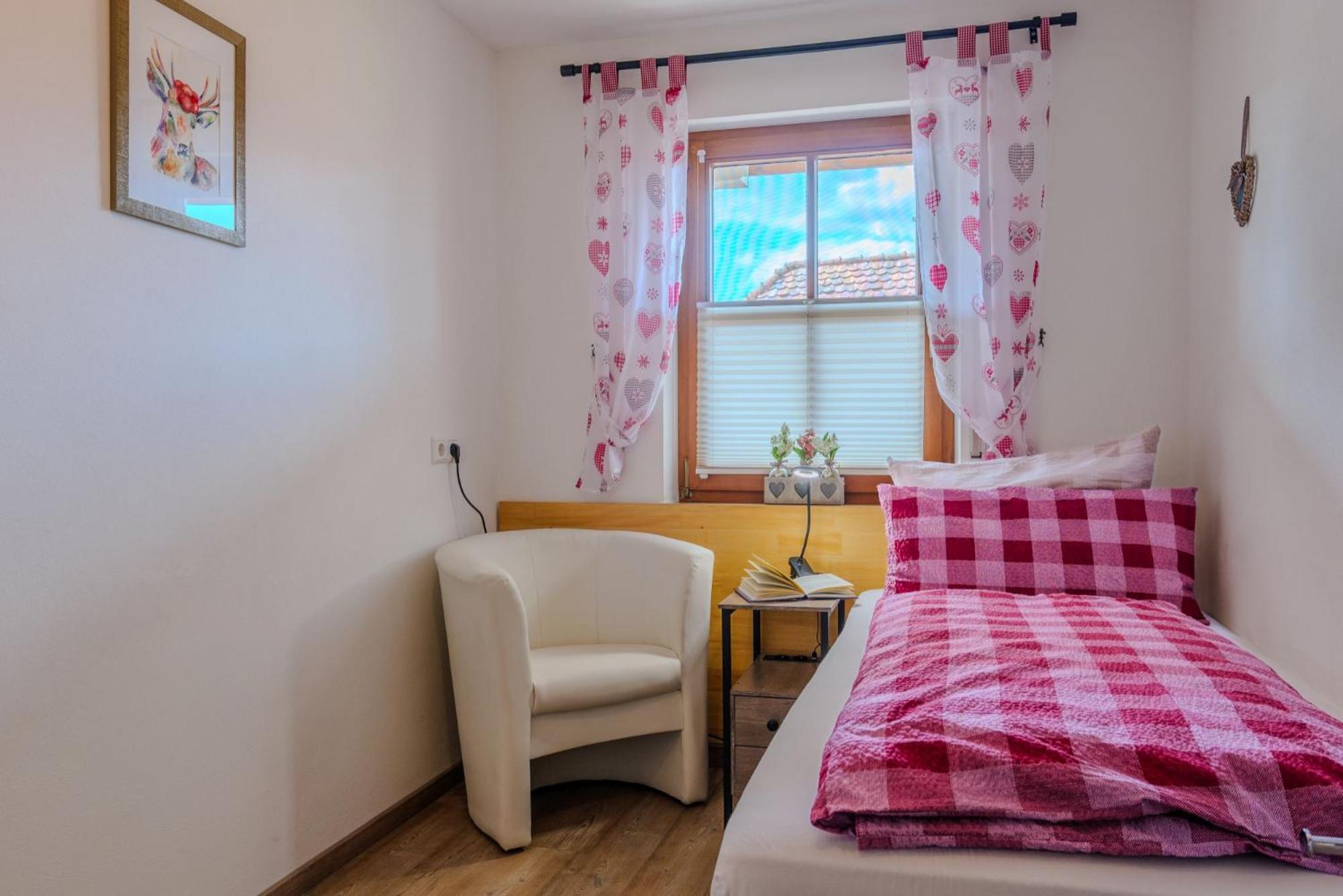 Fewo Zell 14 Pers | Sauna | Hunde erlaubt | BBQ | Massage