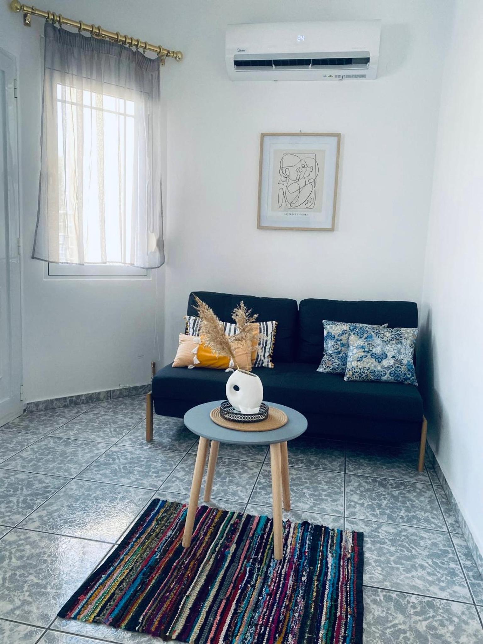 Coastline Apartment