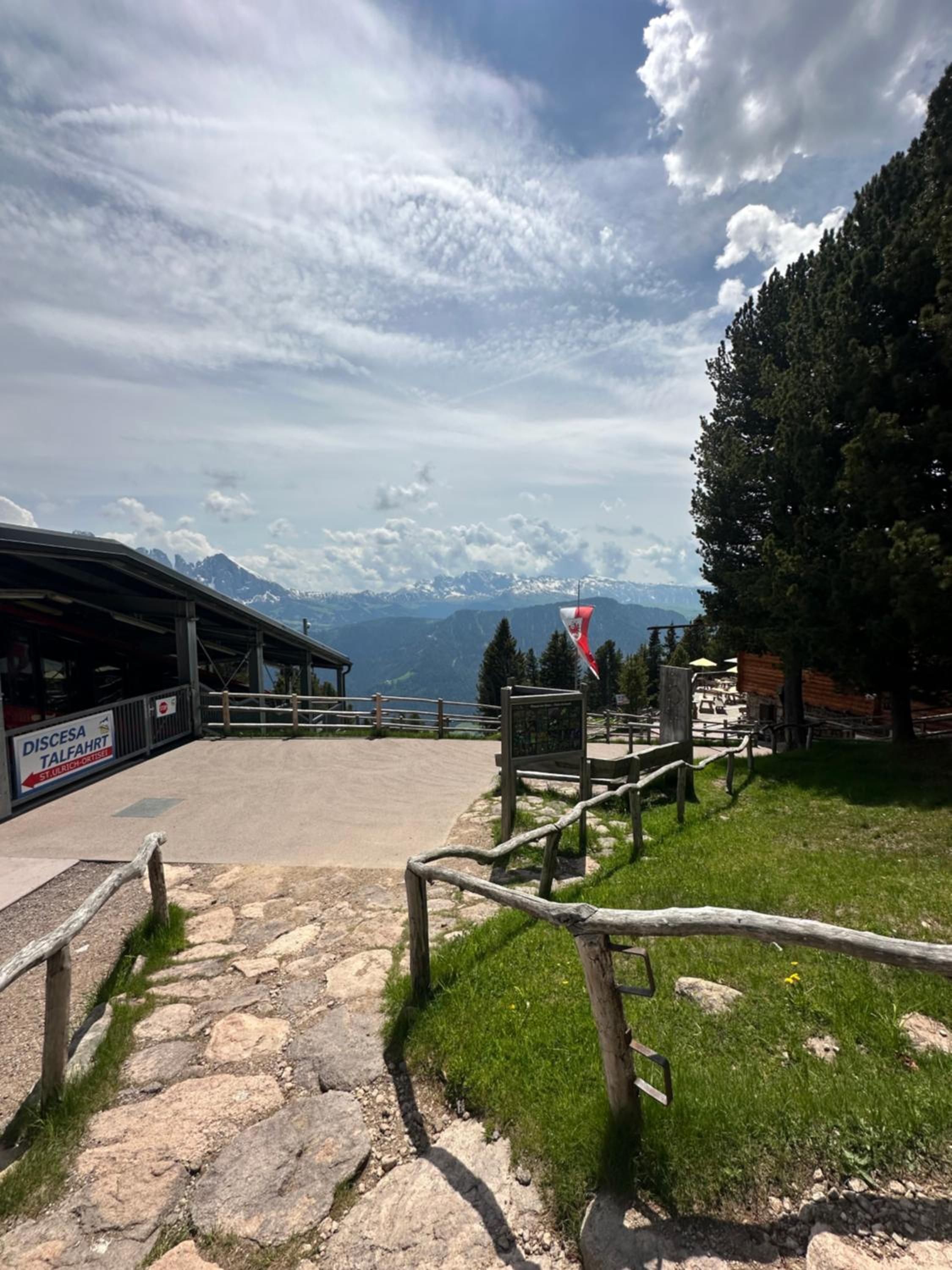 Chalet Resciesa Ortisei view 3