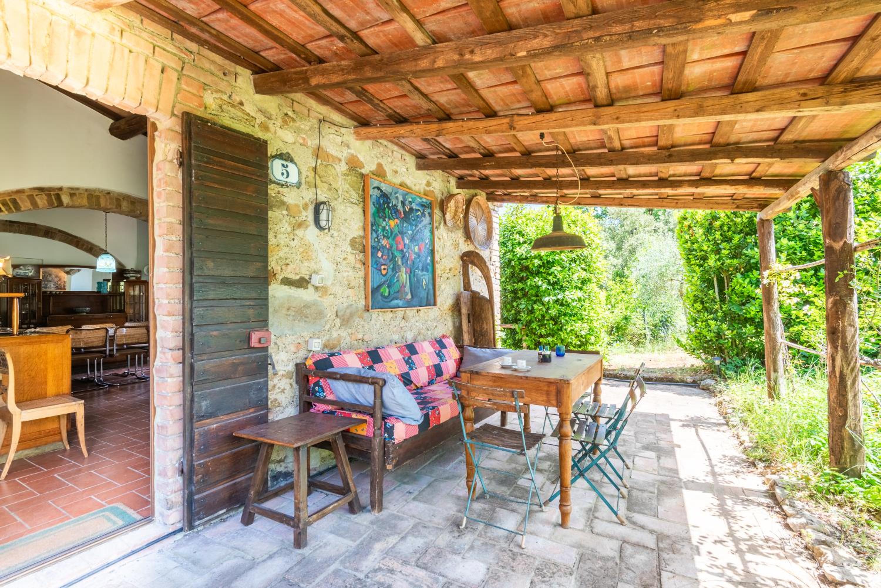 Casa Verde a Murlo view 3