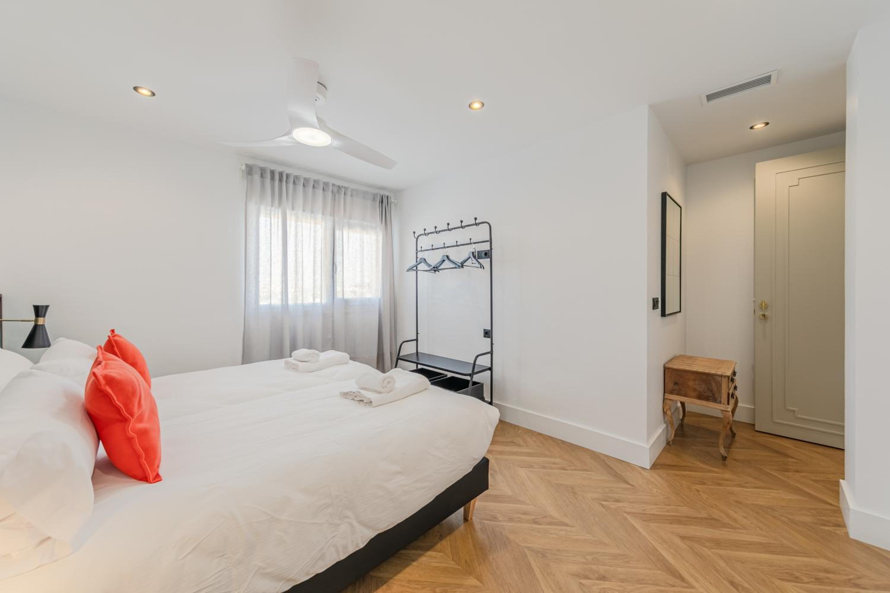 ISG Apartments Luxury Apartment by the Cathedral