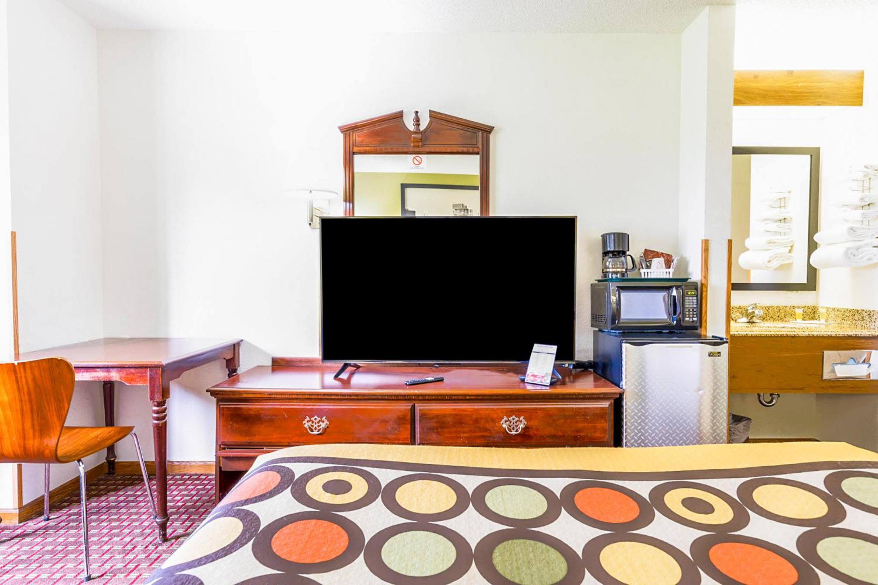 Super Rest Inn, Photo 58