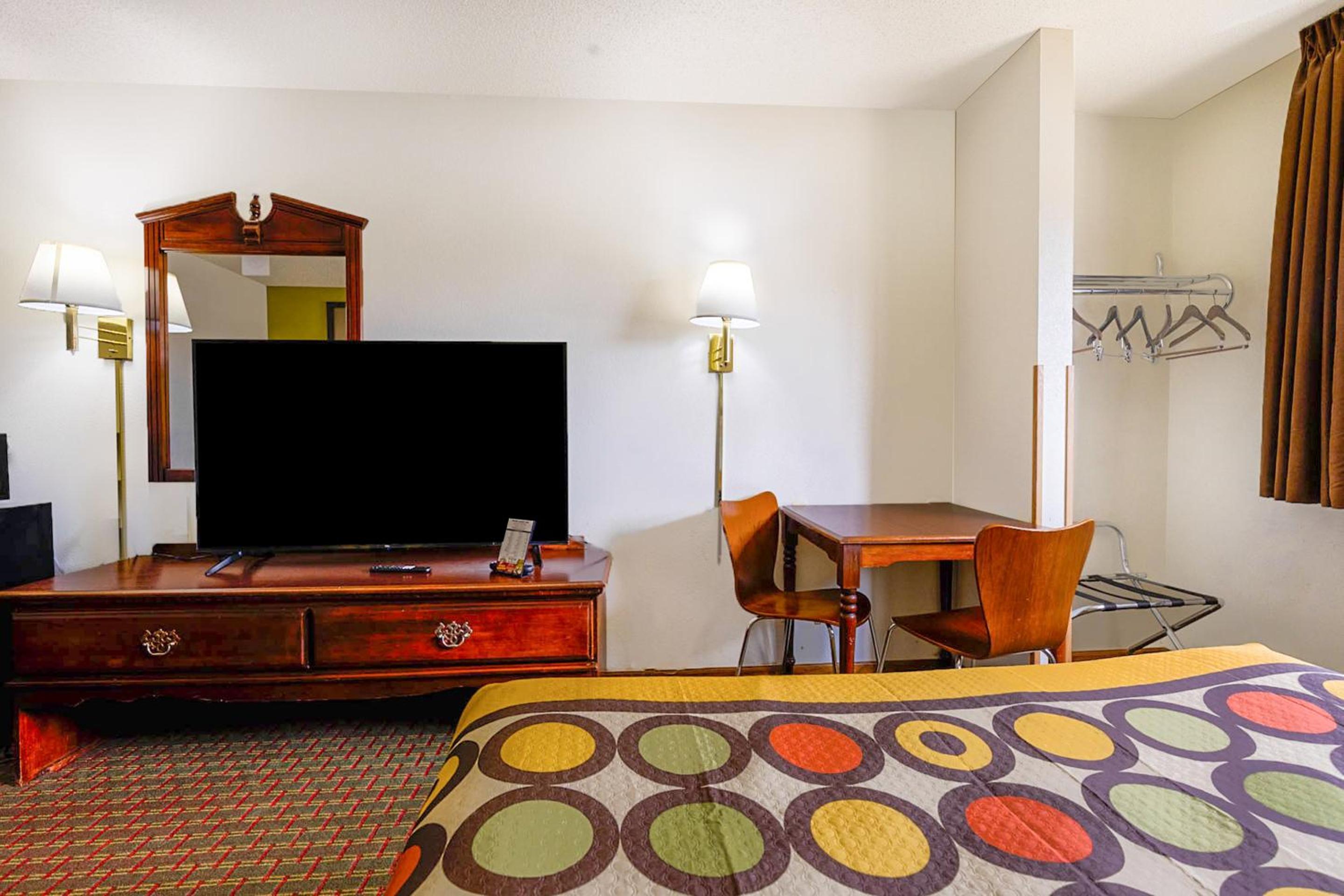 Super Rest Inn, Photo 53