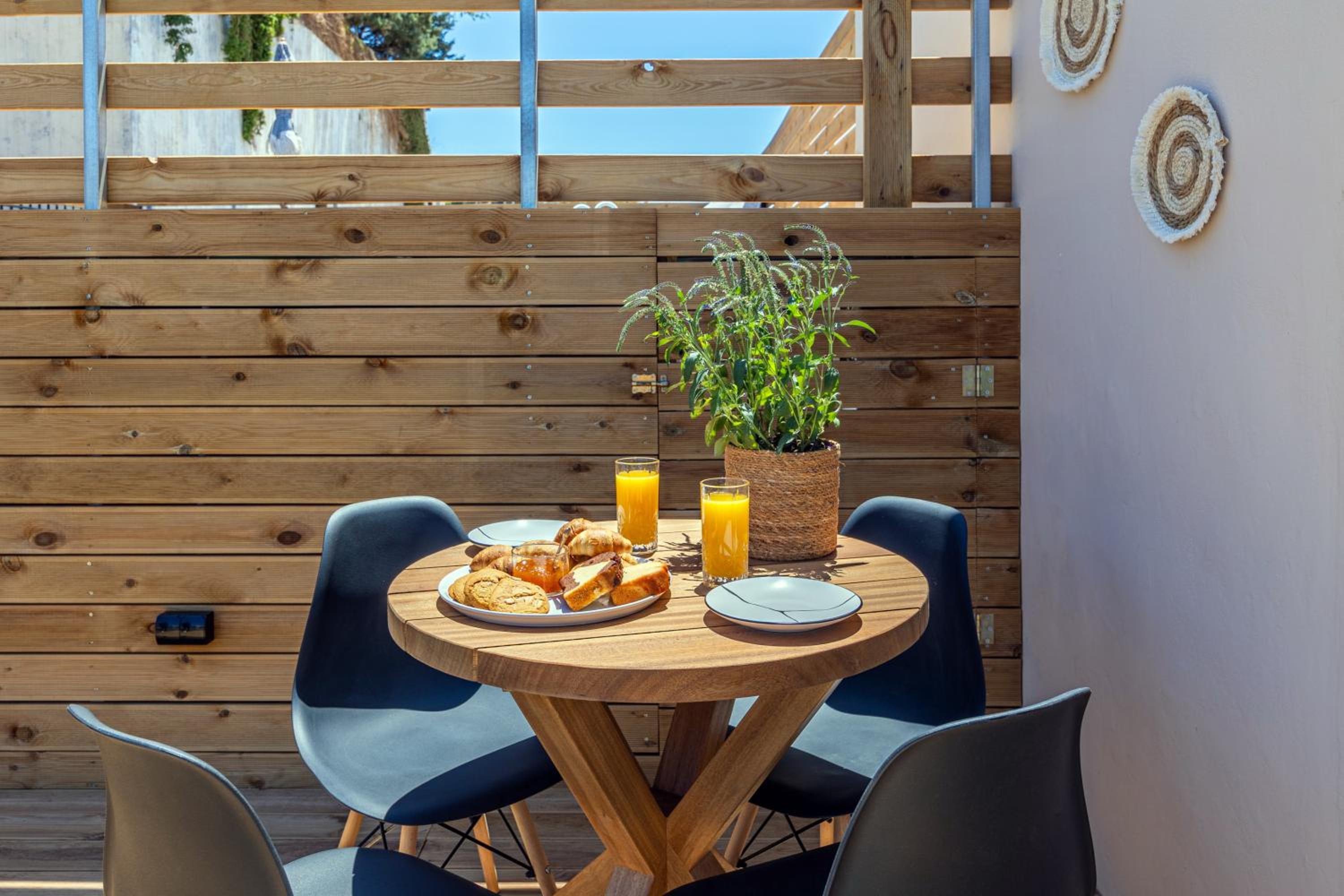 balance & terrace