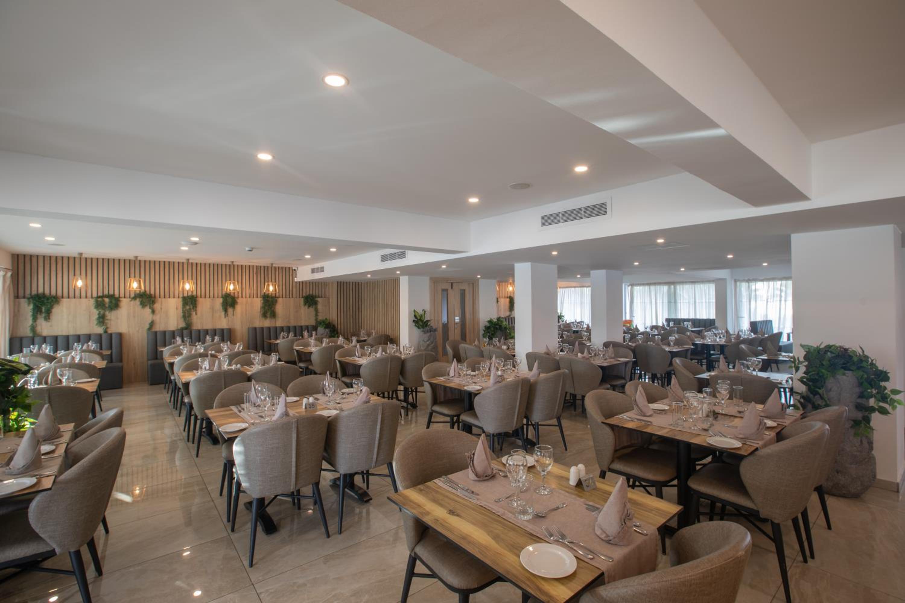 Protaras Vacations - Bohemian Gardens Hotel - Property Image 6