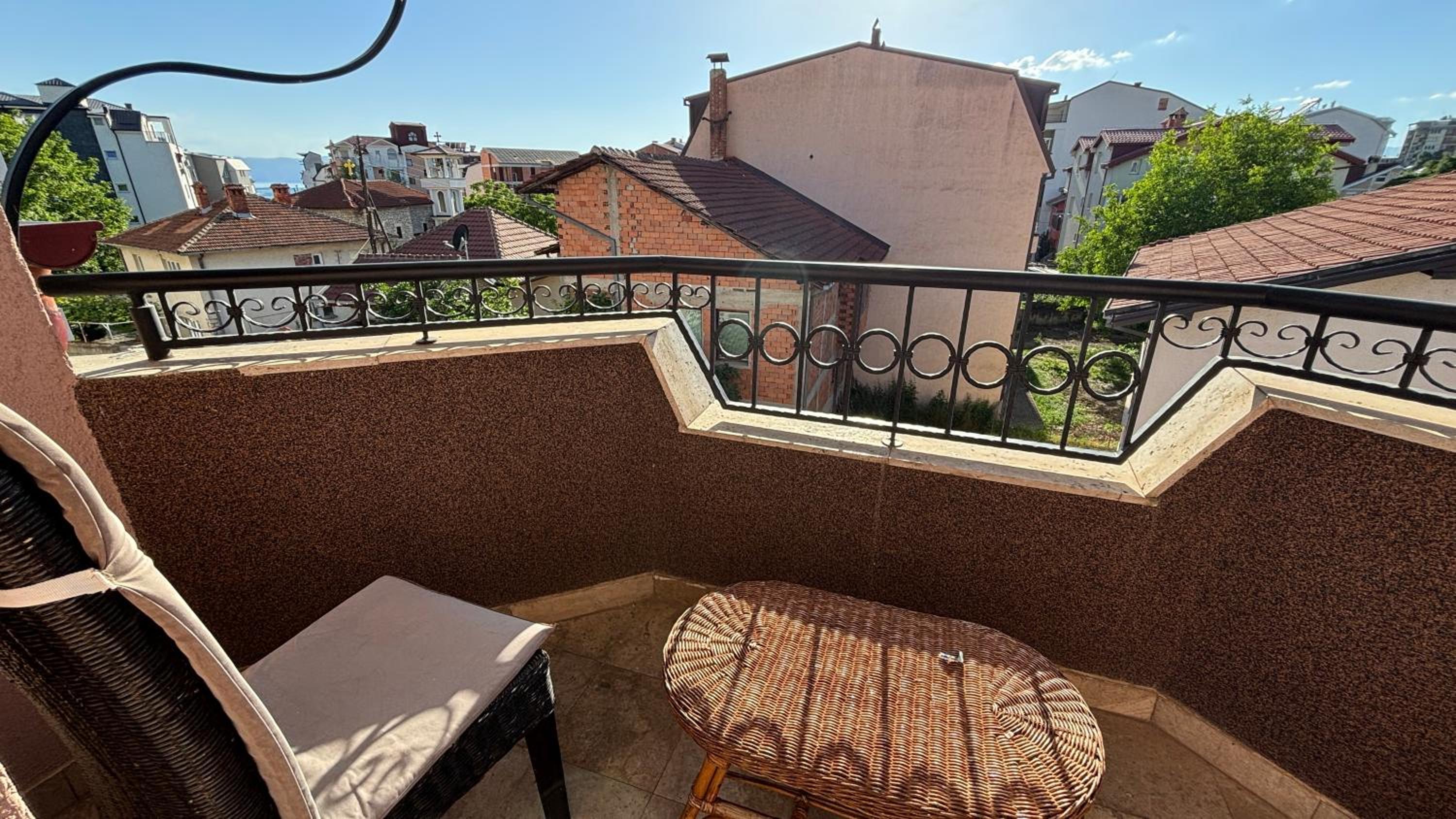D&S Apartment Ohrid view 3