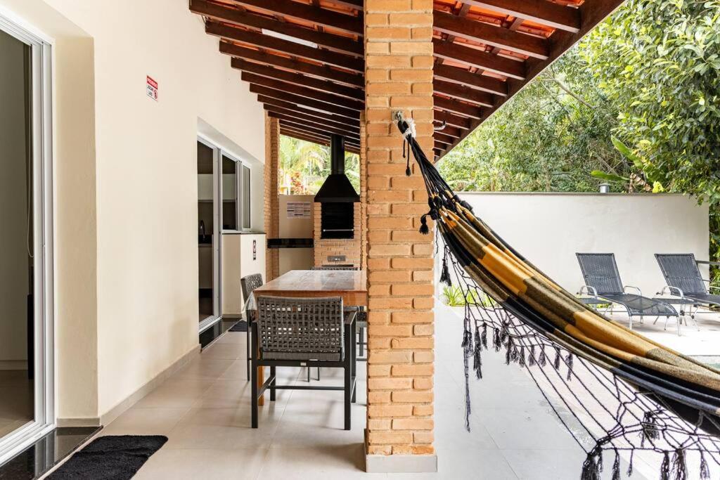 Villa Ubud - Casa com piscina privativa e vista para o mar em Ubatuba