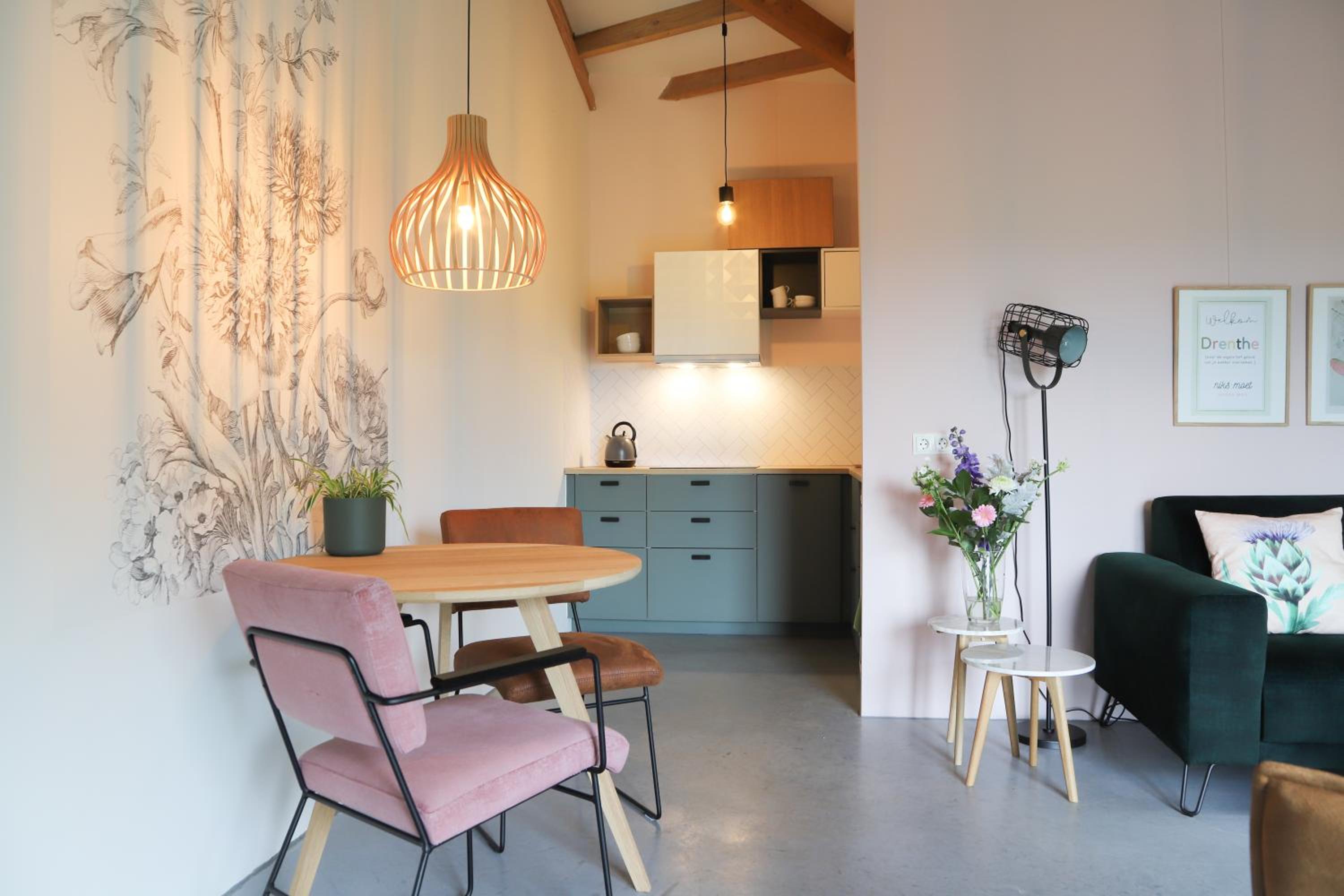 Hoeve H-art, Silo 161, Uniek Drents silo-appartement met privé terras en rust
