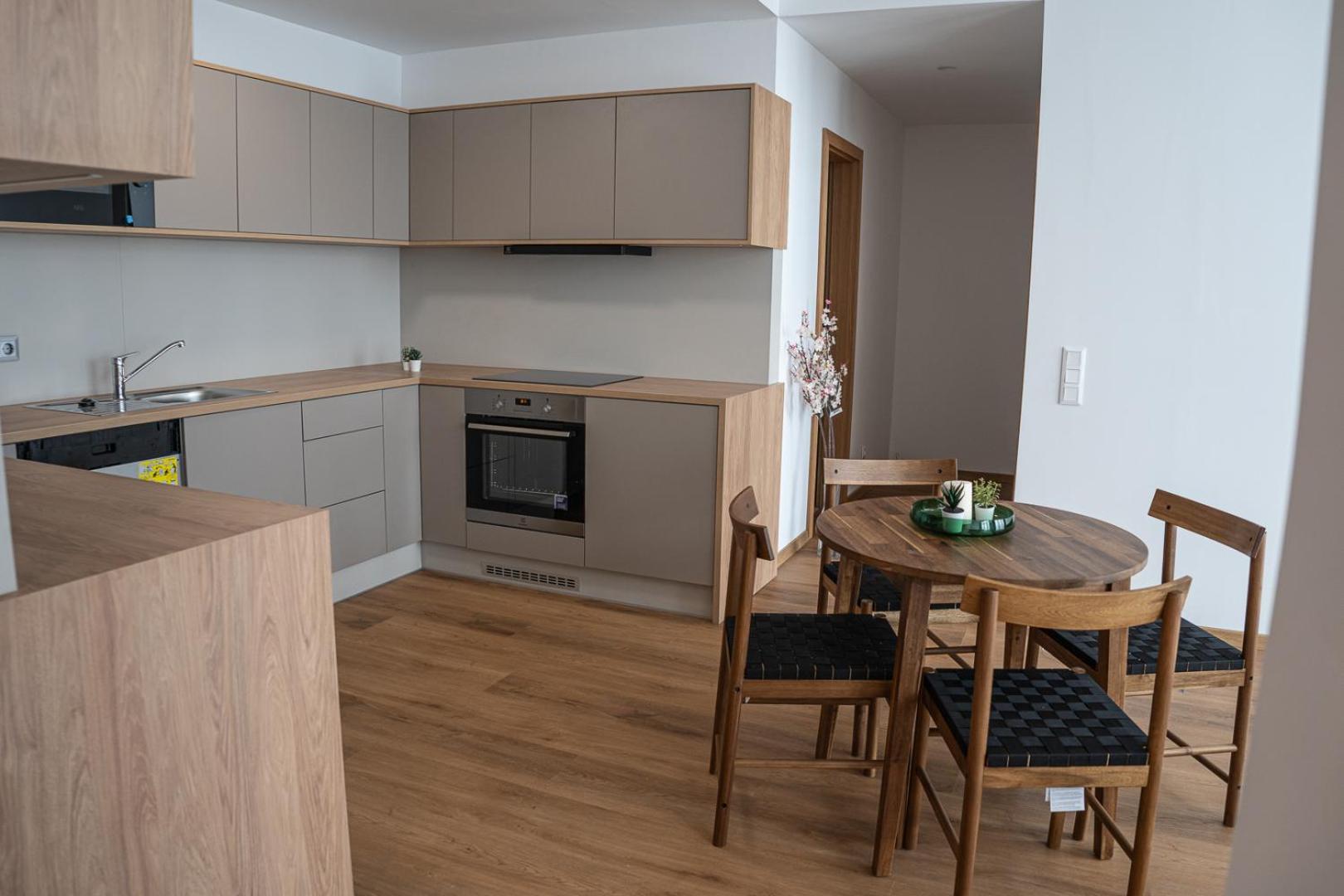 DIAMOND Luxury Apartments view 3