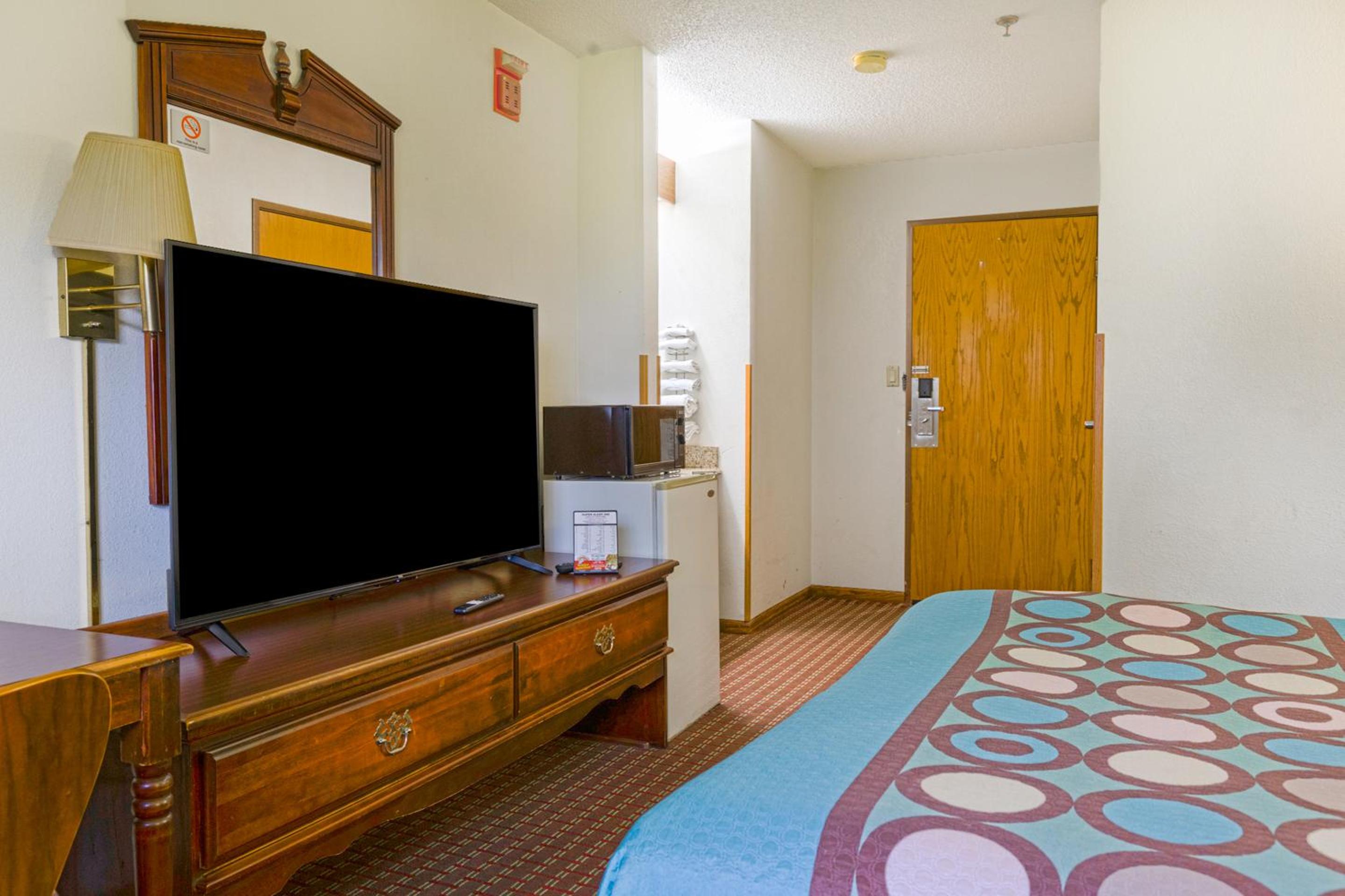 Super Rest Inn, Photo 11