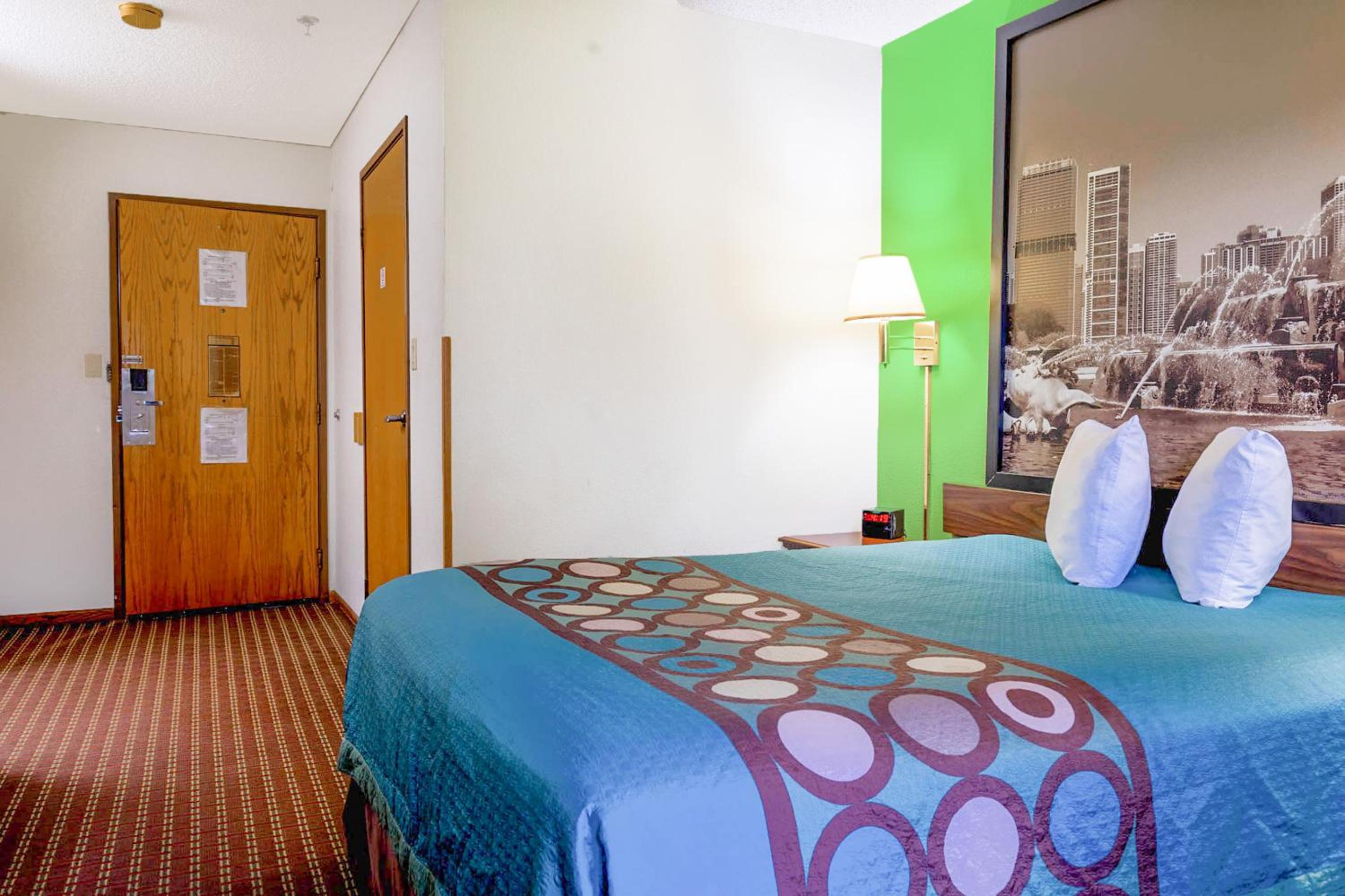 Super Rest Inn, Photo 18