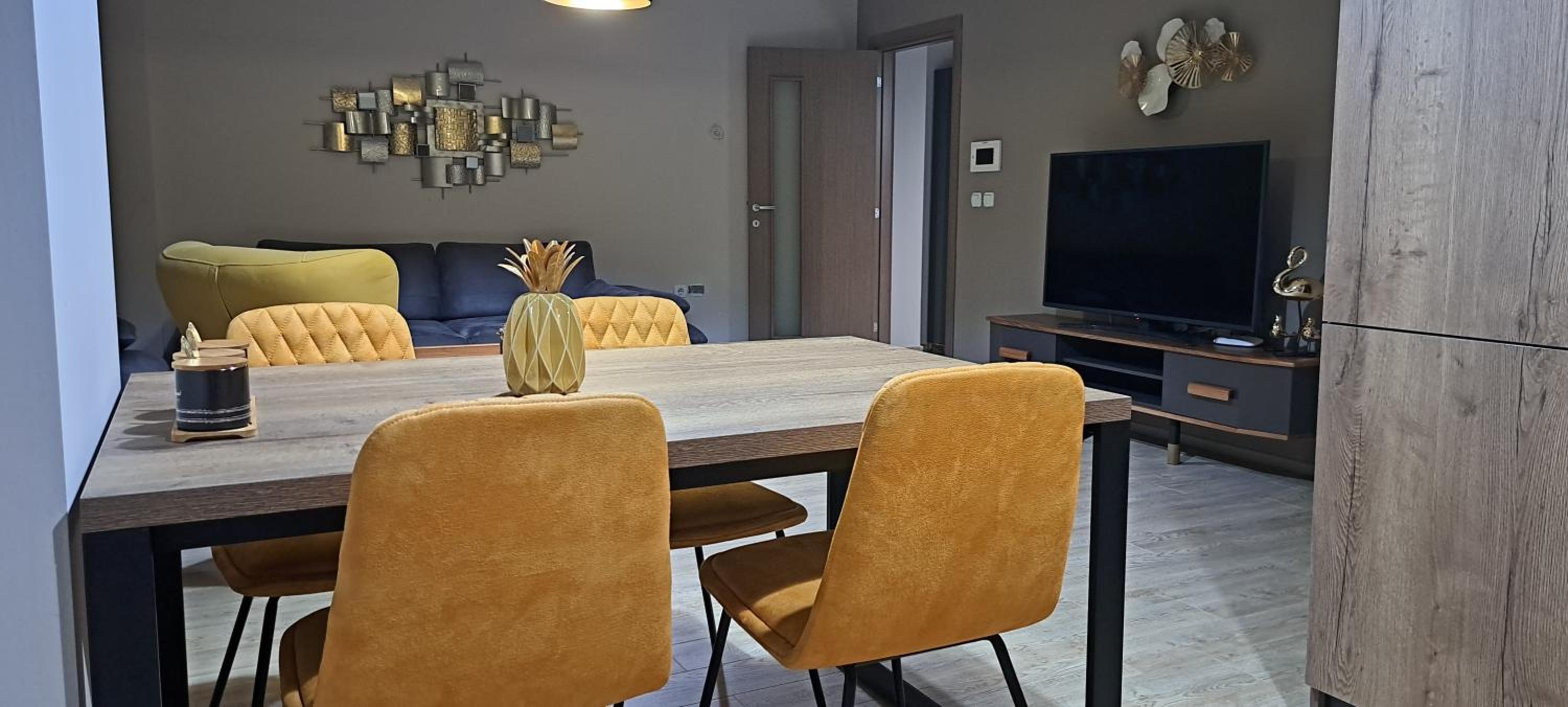 Velvet Apartments