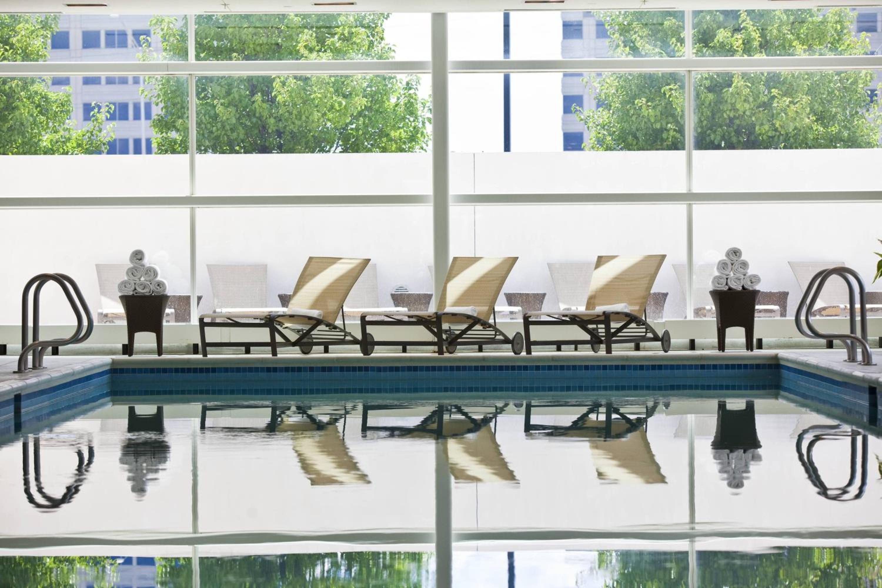 Schaumburg Vacations - Renaissance Schaumburg Convention Center Hotel - Property Image 82