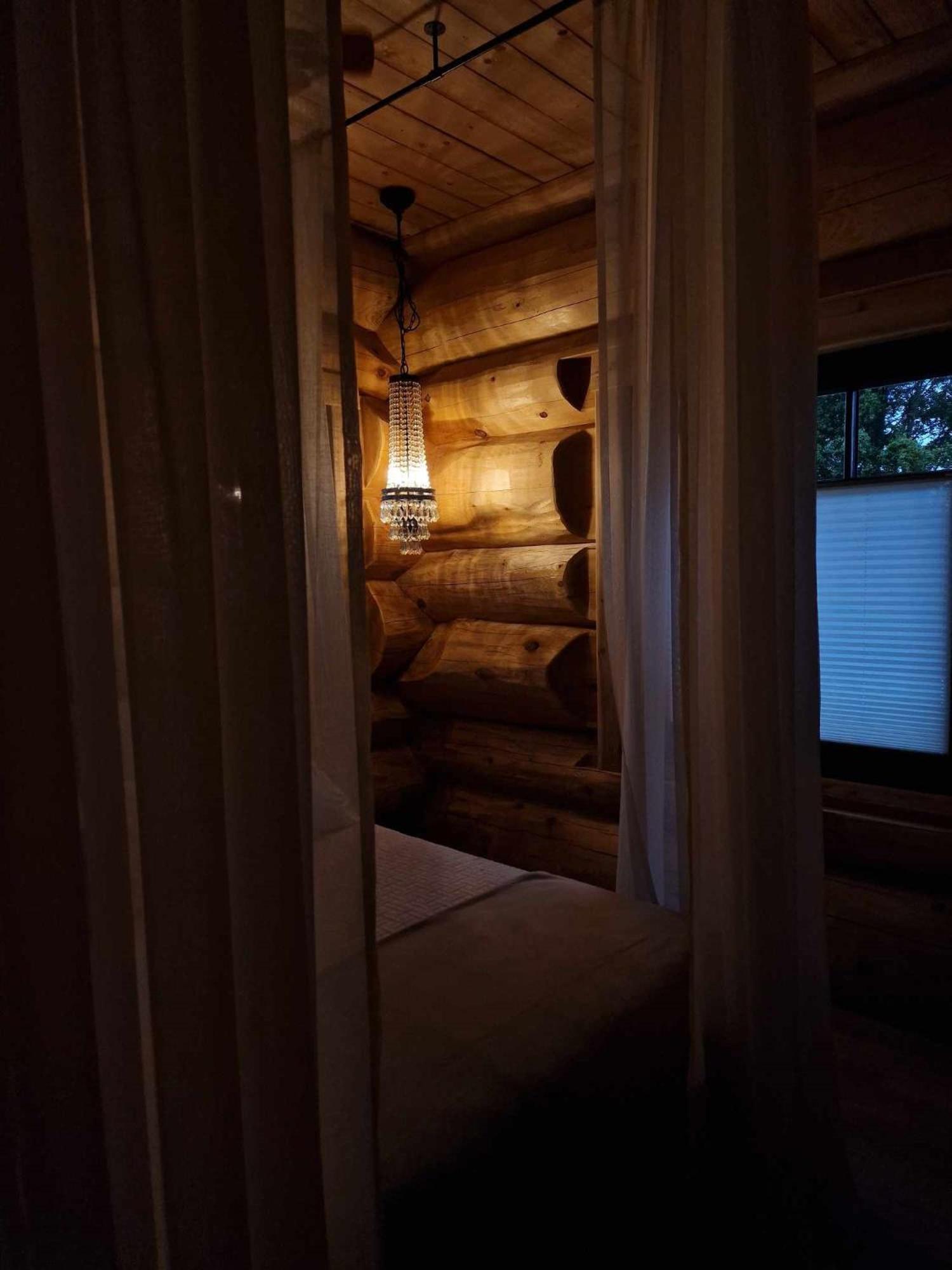 Eveningwood - DTV 5 Sterne Luxus Hüttenparadies, Blockhaus