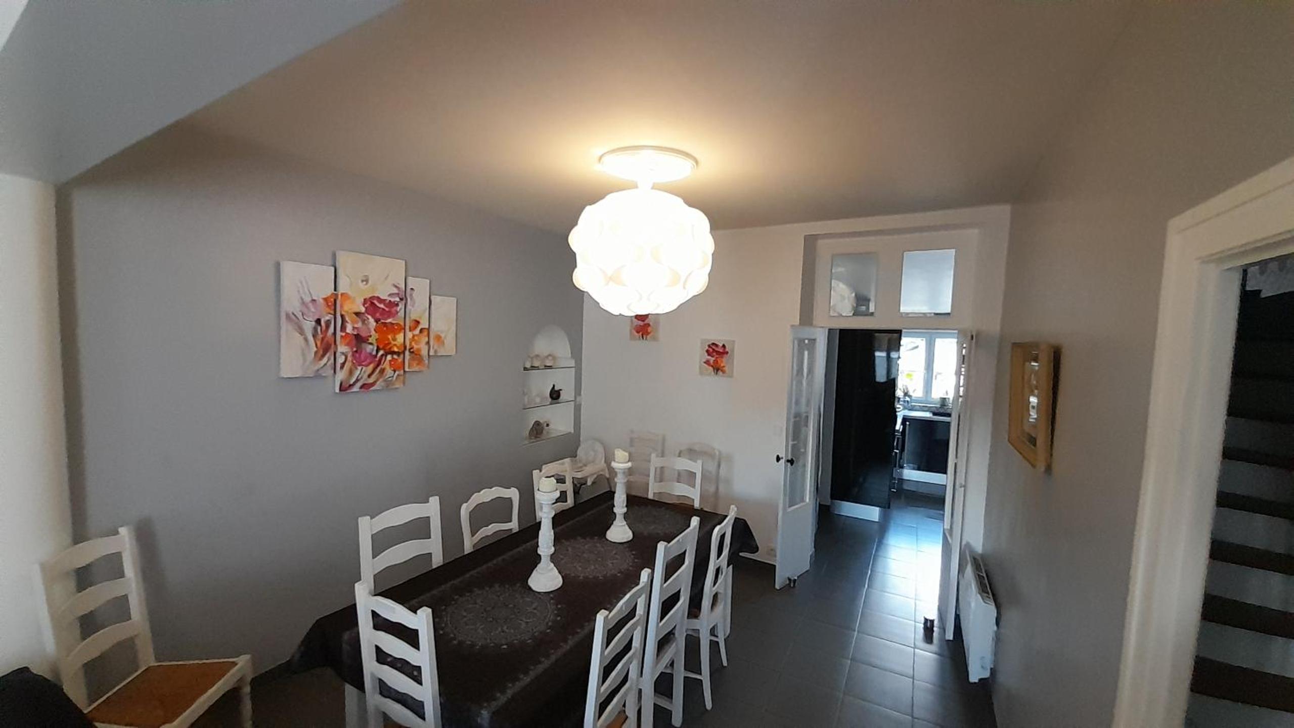 Home Sweet Home, photo 15