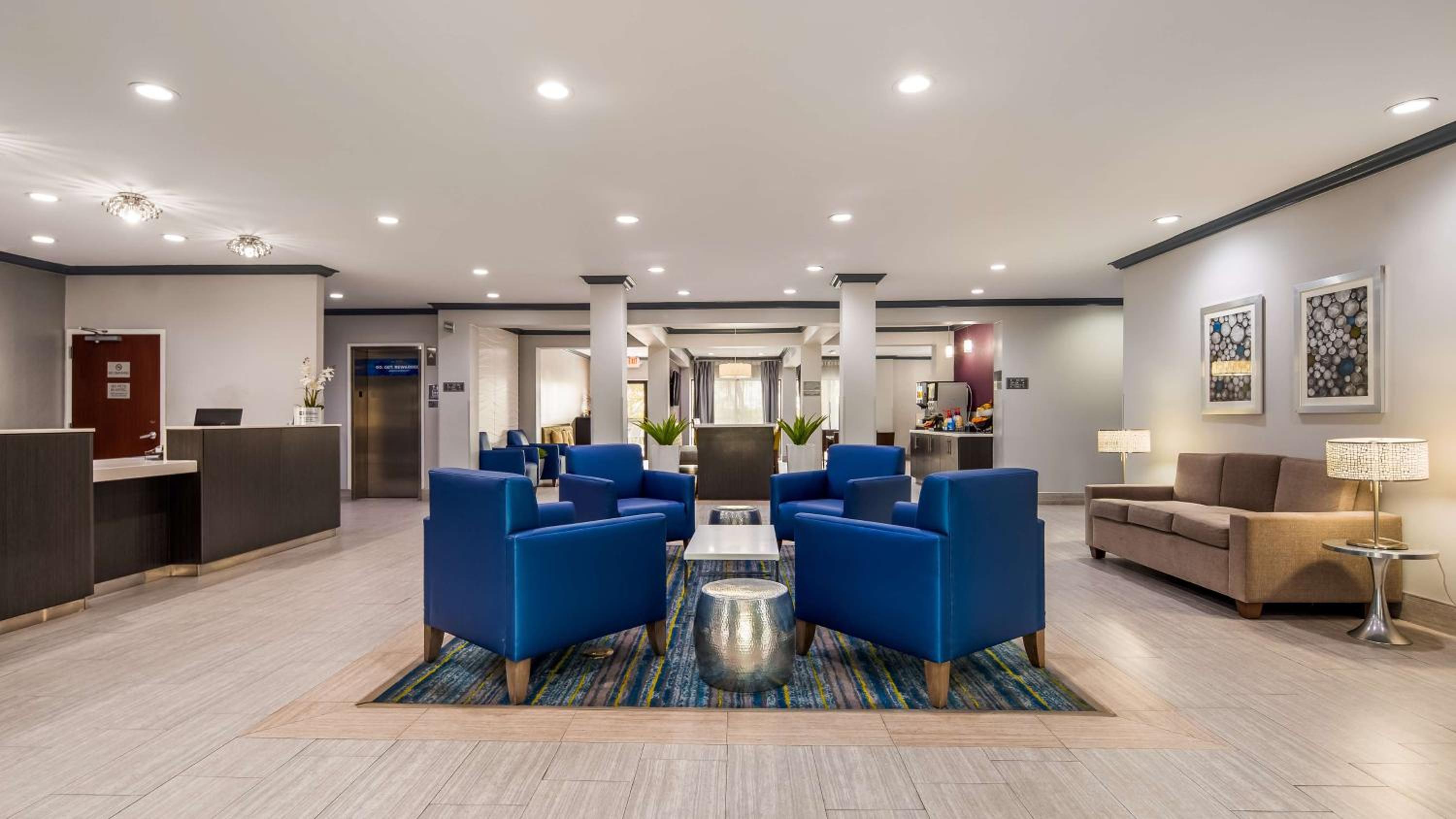 McAllen Vacations - Best Western Town Center Inn - Property Image 4