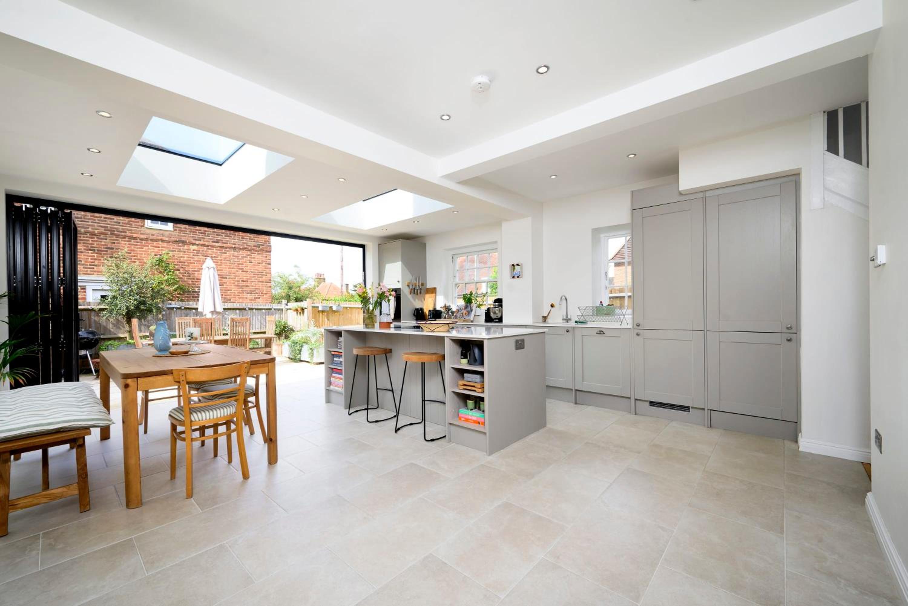 Charming 2BR House with Amazing Garden view 4