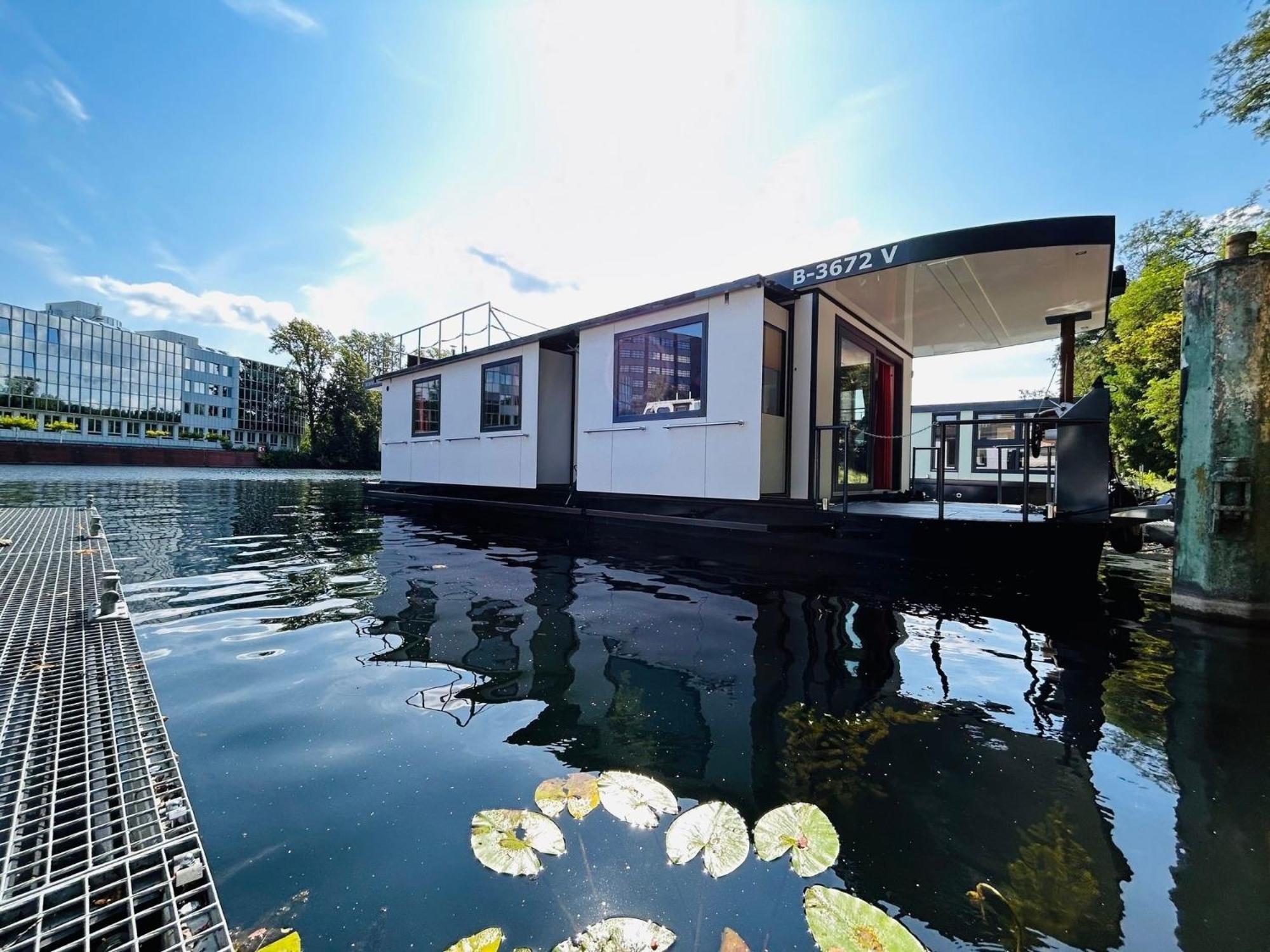 Hausboot Tegel