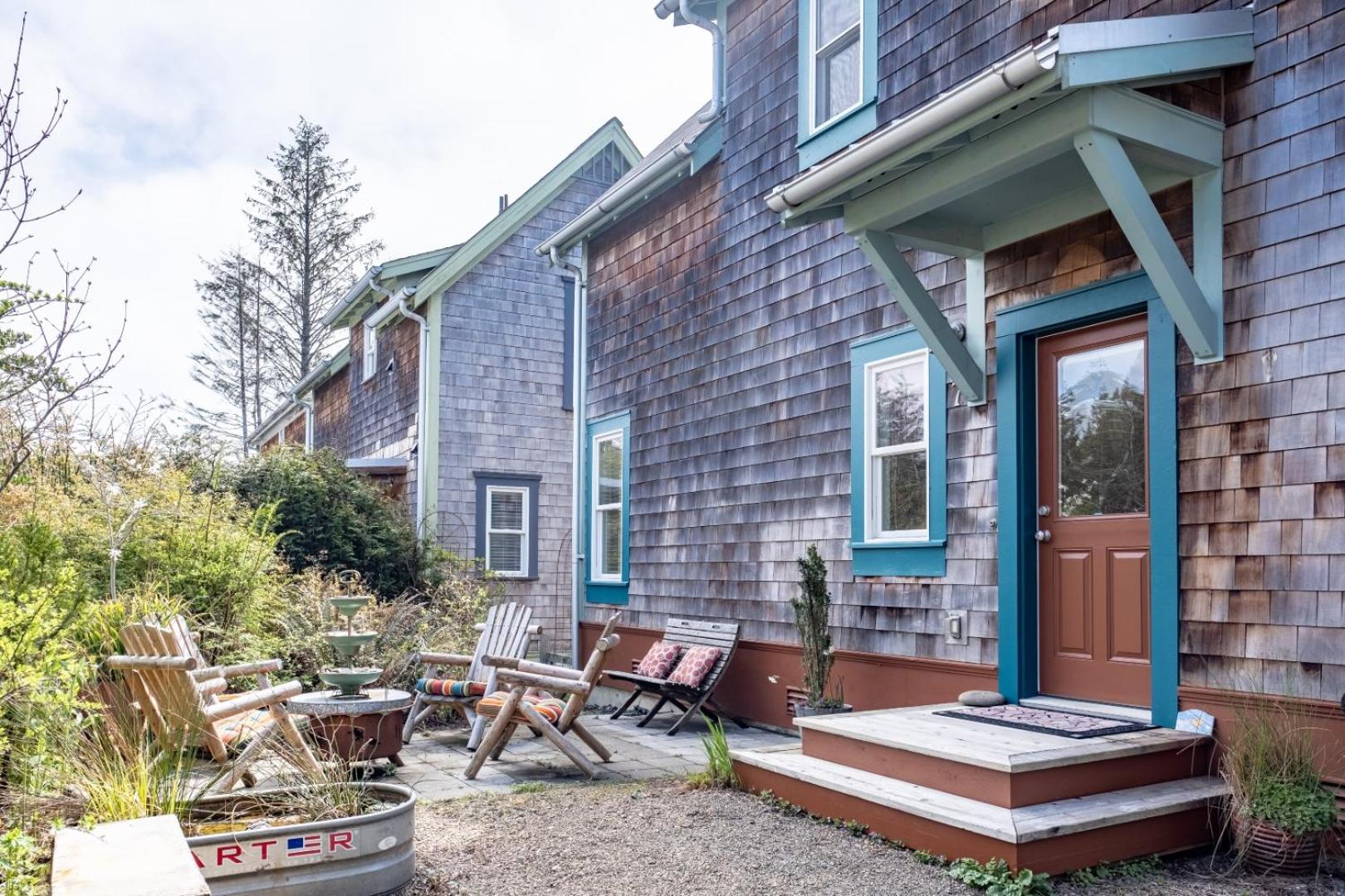 House of WhimSea by Seabrook Hospitality view 4