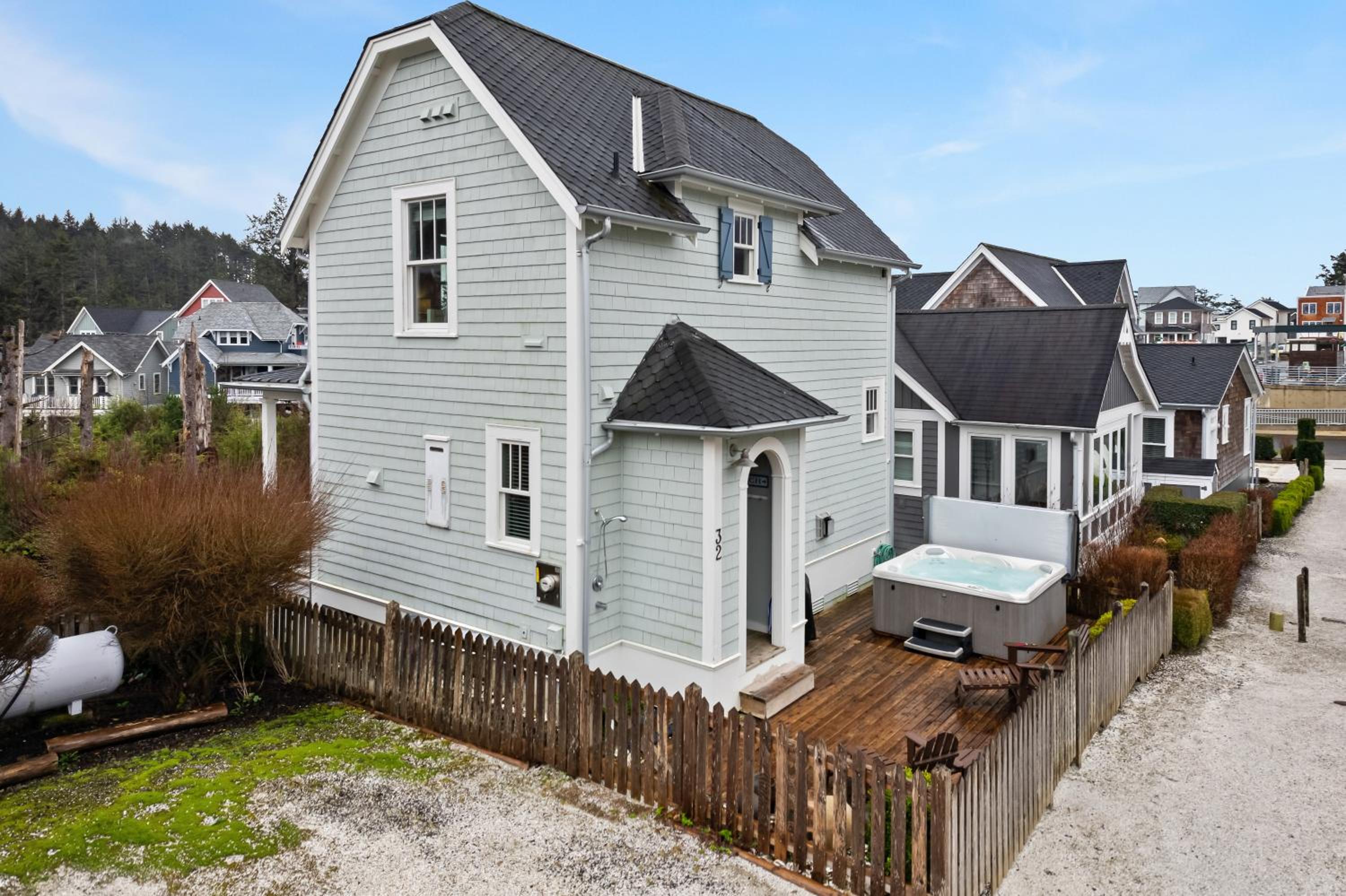 Beach Therapy by Seabrook Hospitality view 4