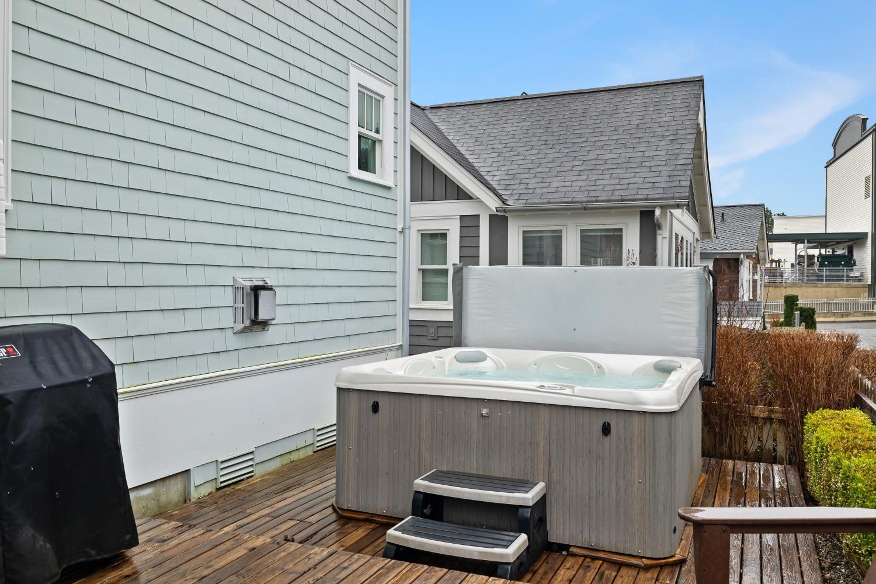 Beach Therapy by Seabrook Hospitality view 3