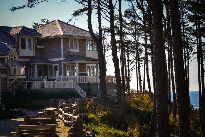 Beach Bluff by Seabrook Hospitality view 2