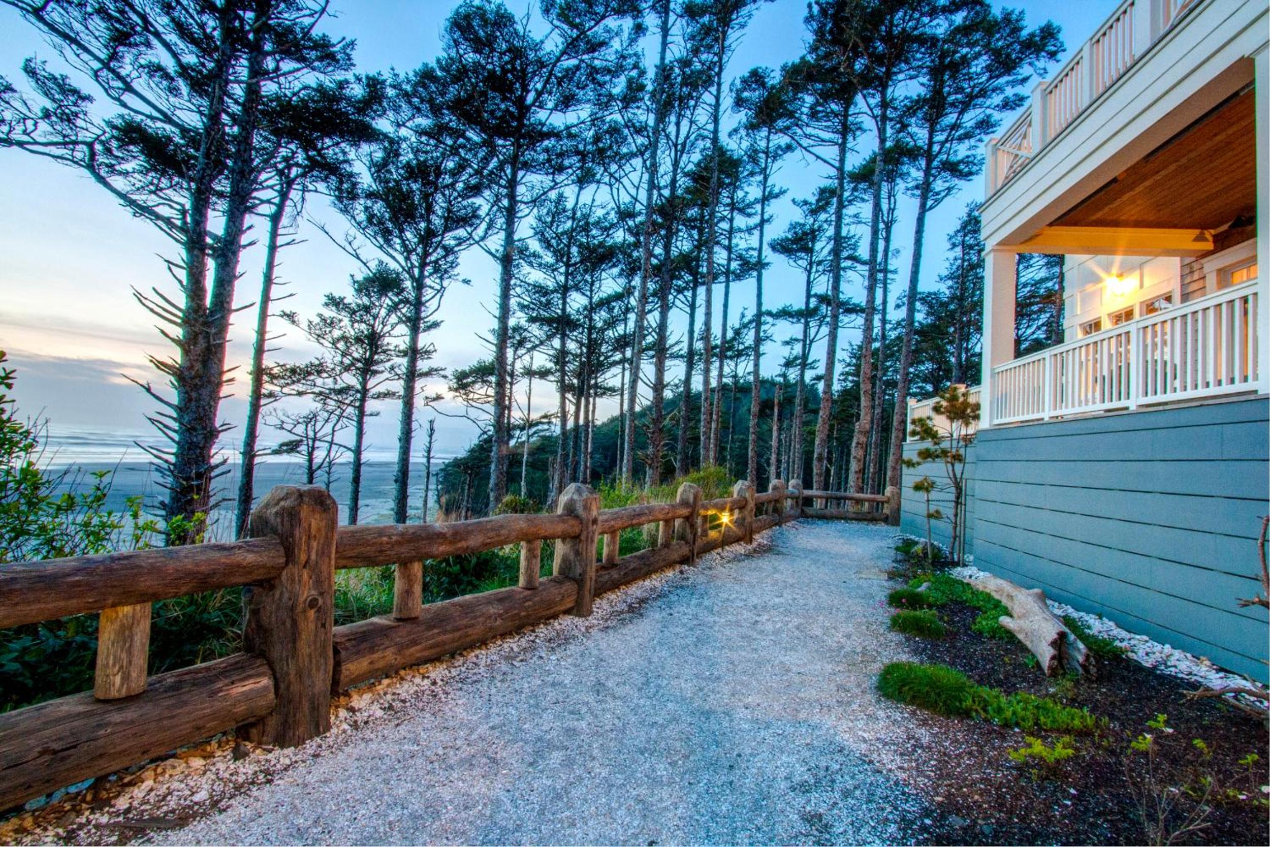 Beach Bluff by Seabrook Hospitality view 4