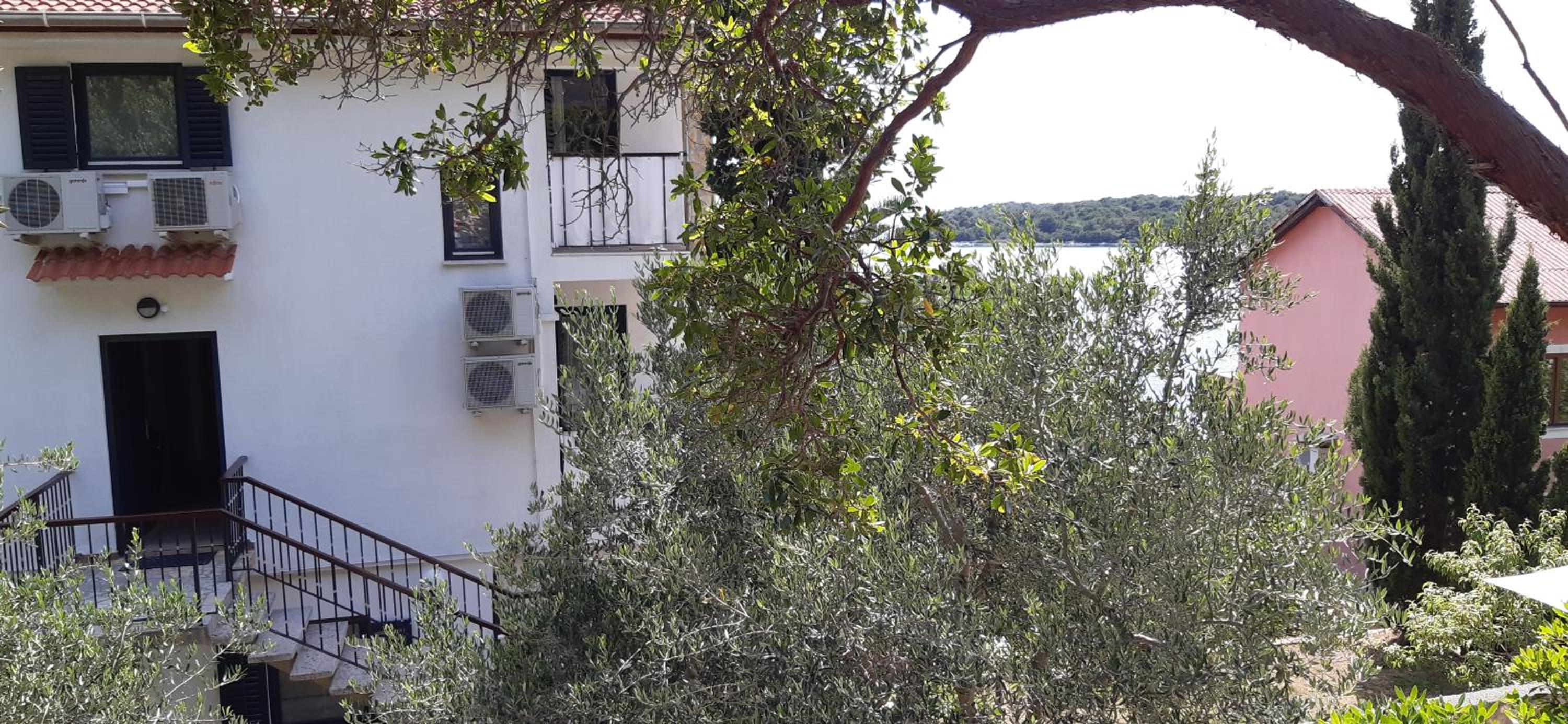 Apartmani Bianca