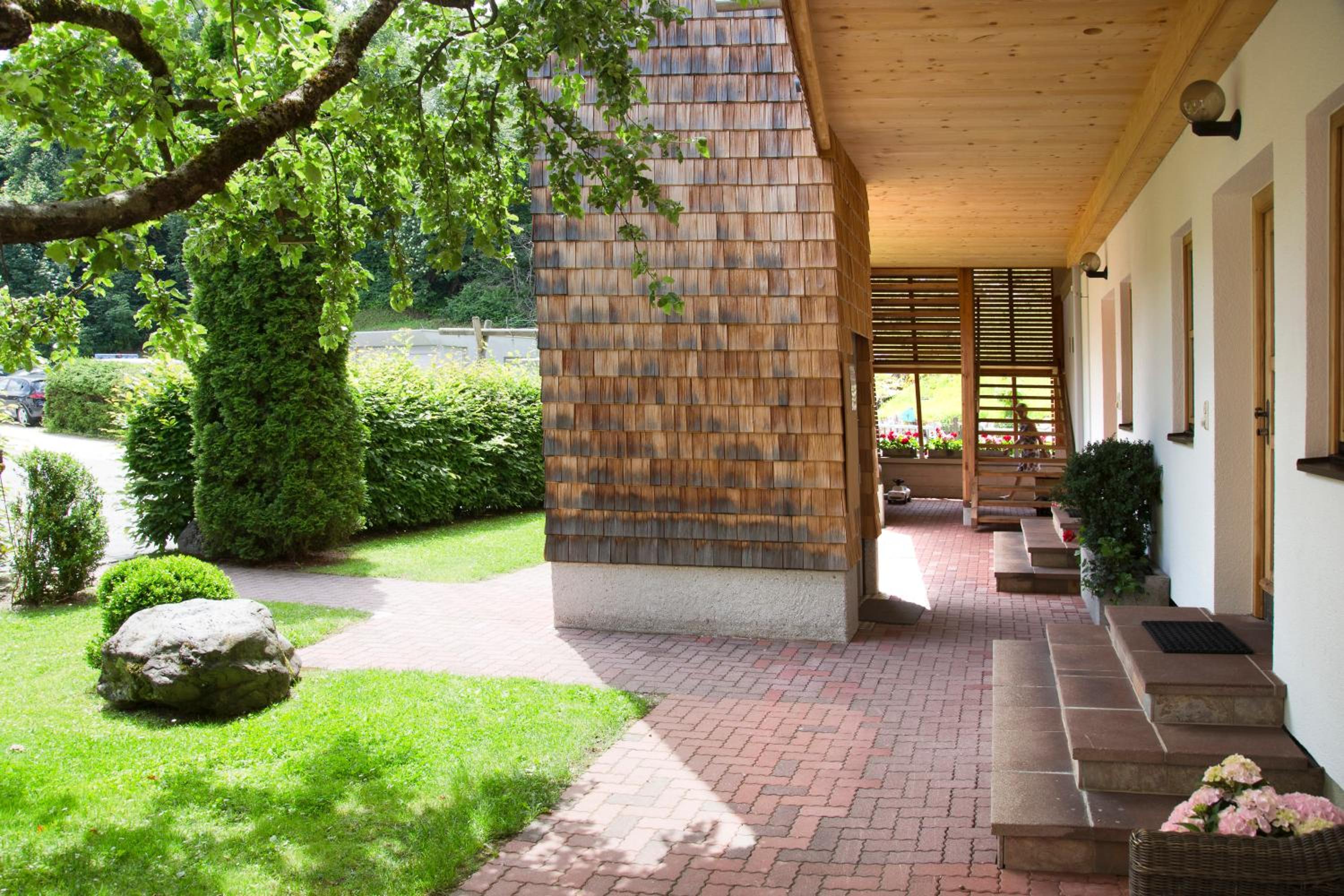 Photo 17