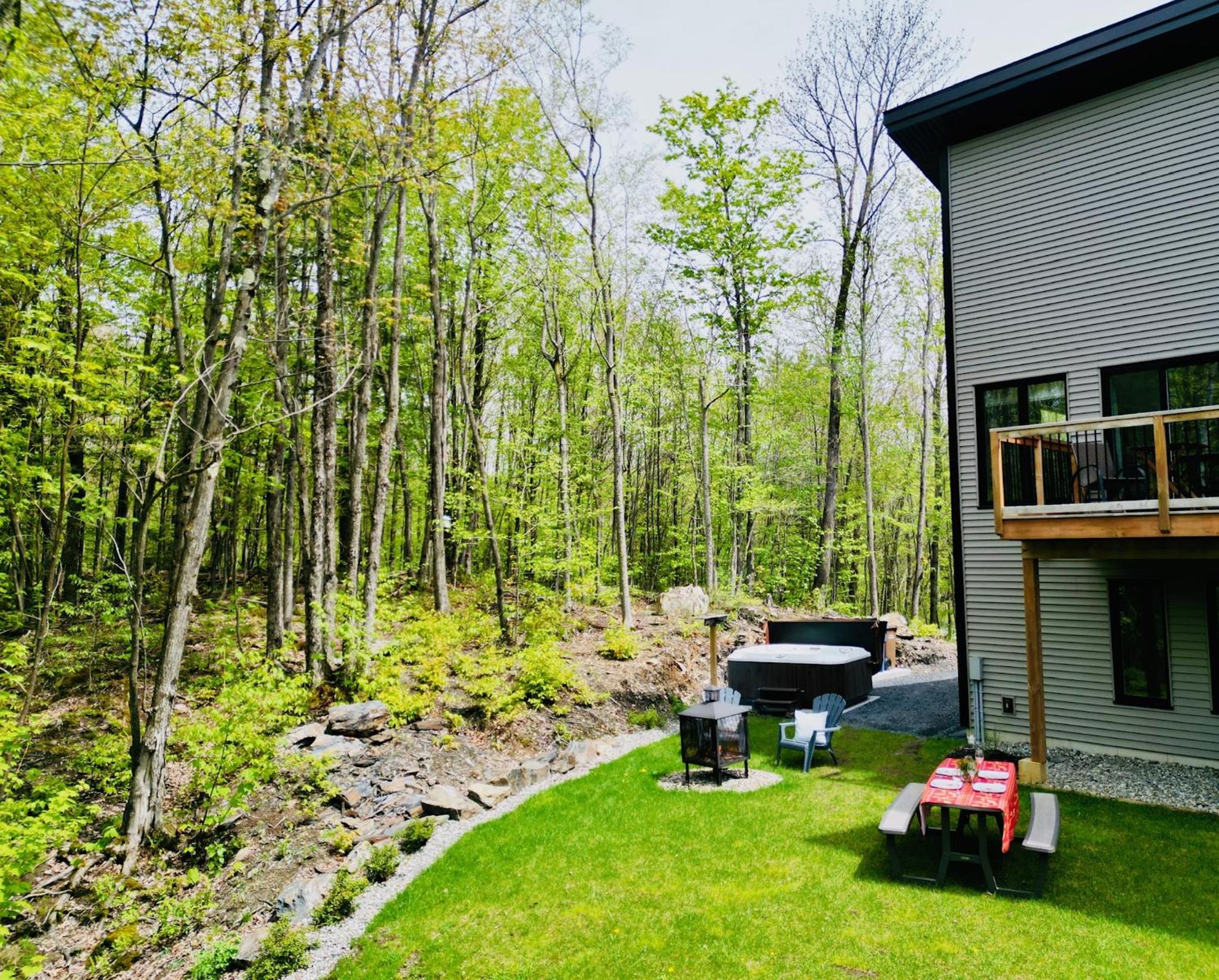 Woodpecker Spa and peace