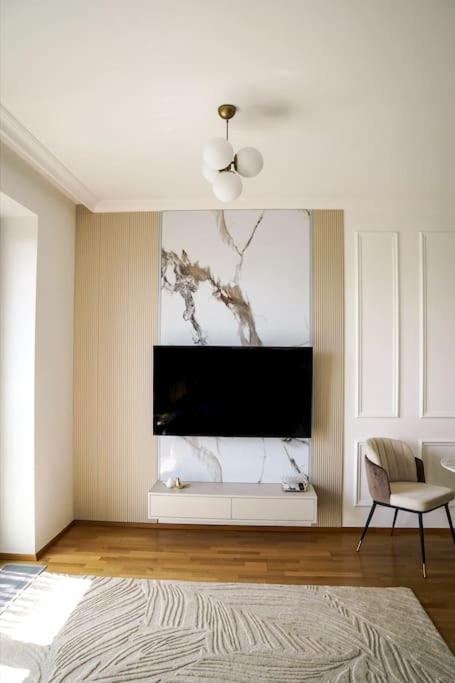 Design luxury apartment near the city center